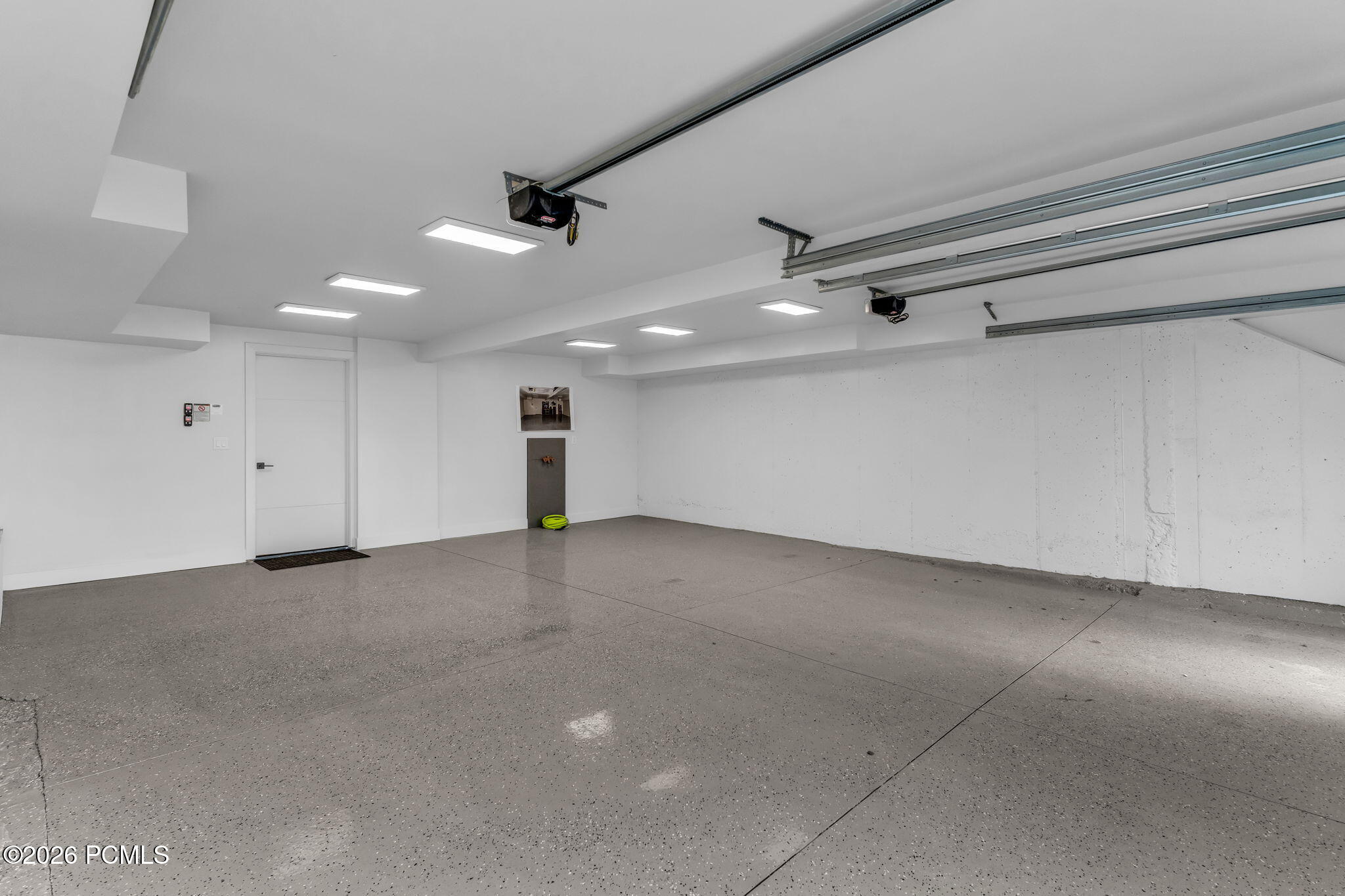 7775 N Pinebrook Road