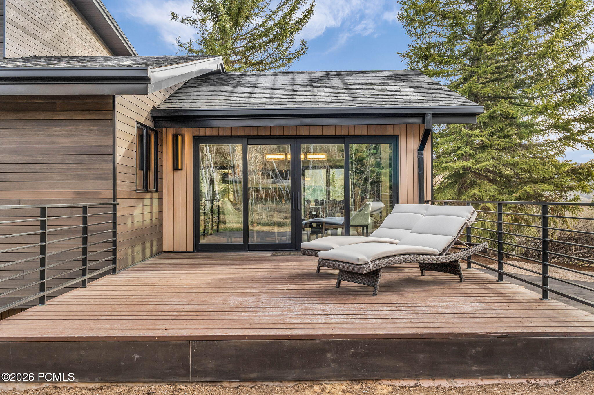 7775 N Pinebrook Road