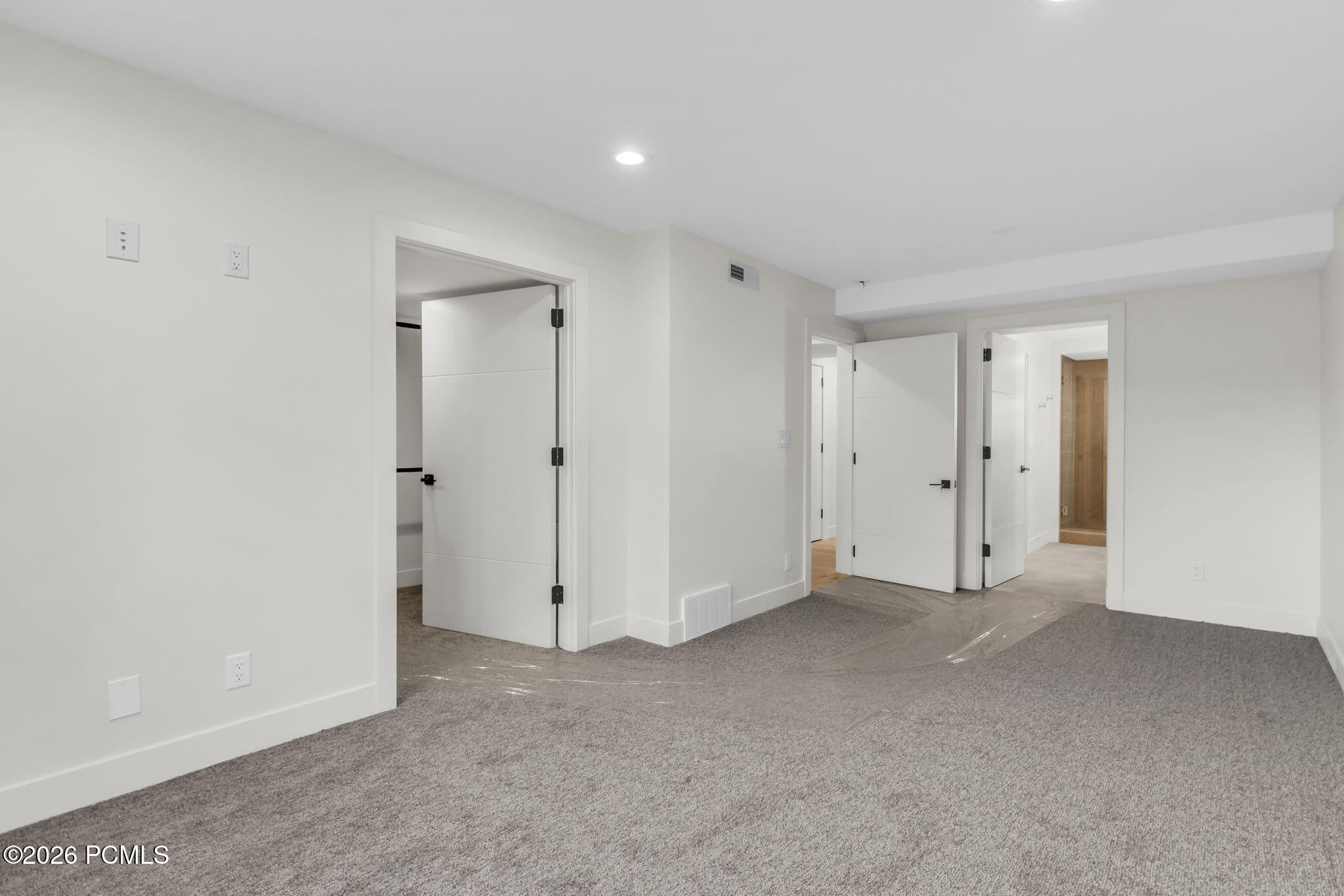 7775 N Pinebrook Road