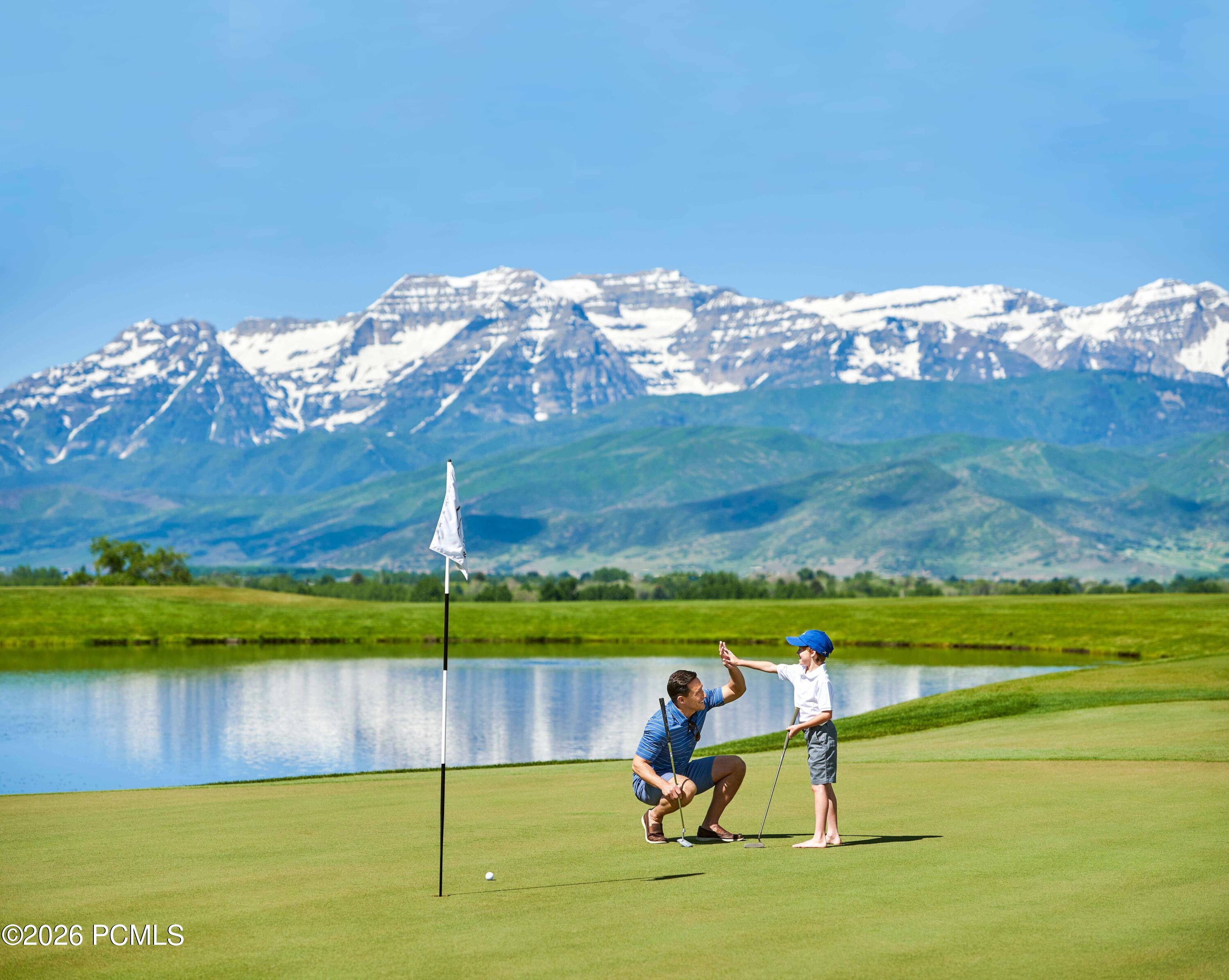 581 N Red Mountain Court 211