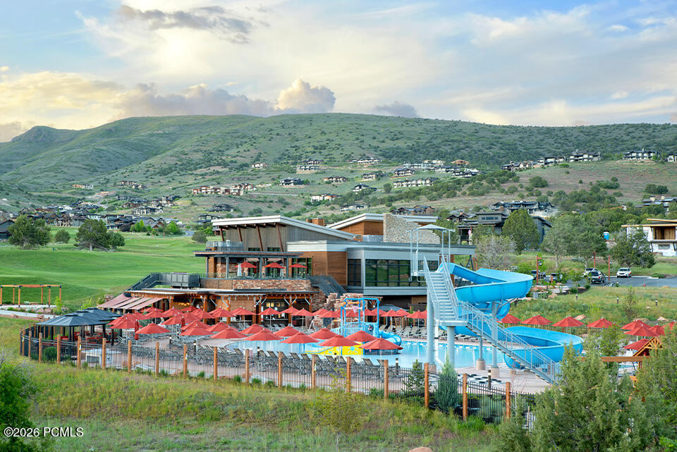 581 N Red Mountain Court 211