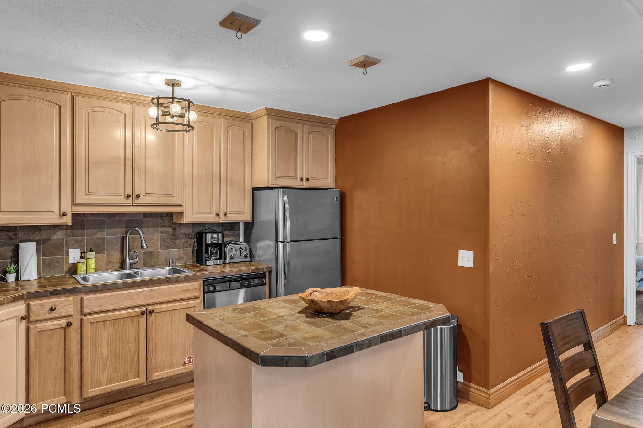1885 Prospector Ave B12