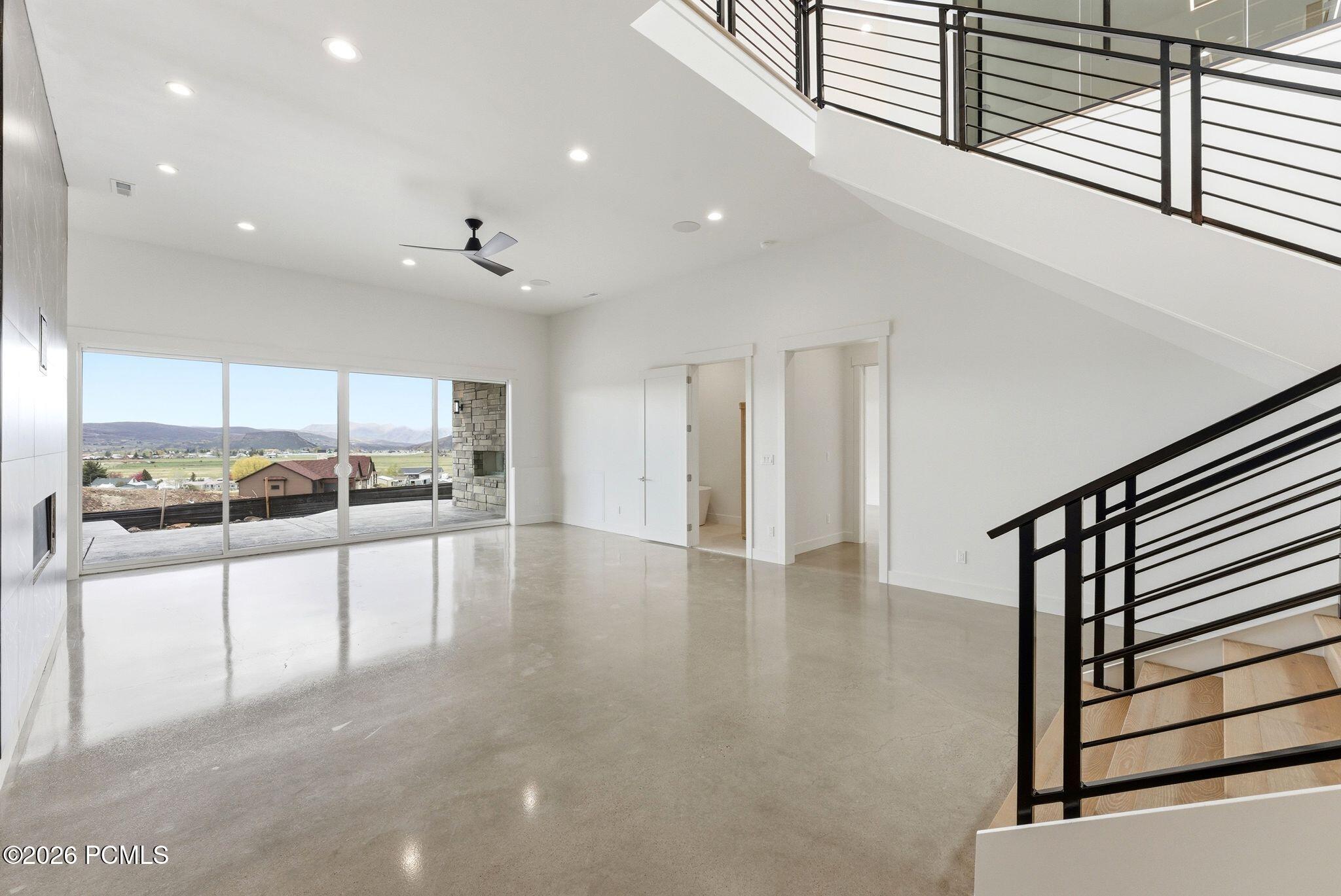 952 High County Lane 14