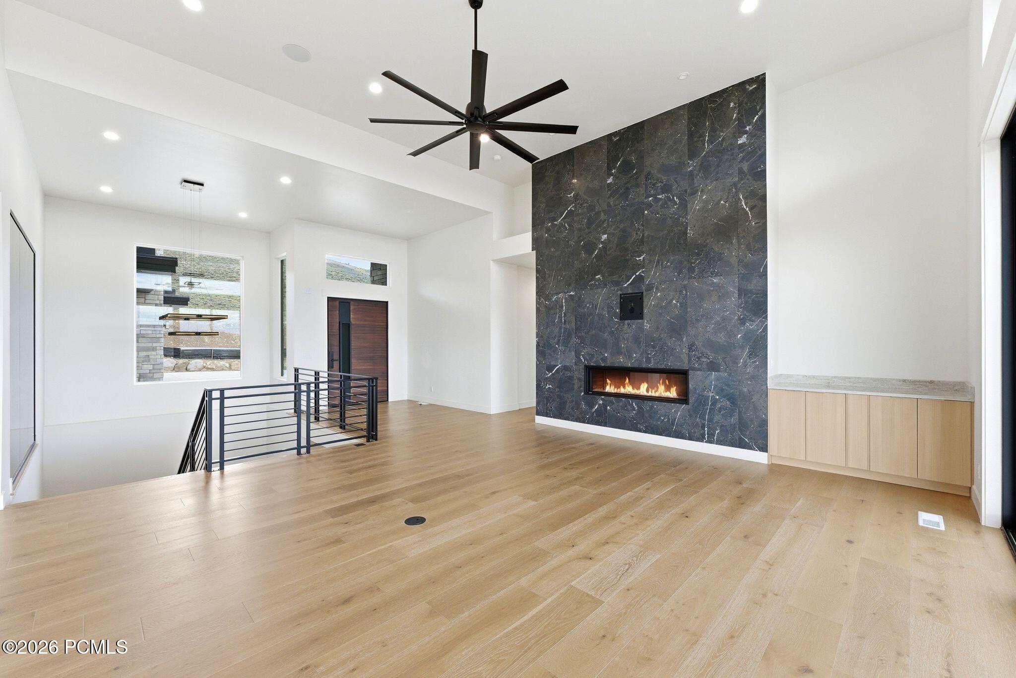 952 High County Lane 14
