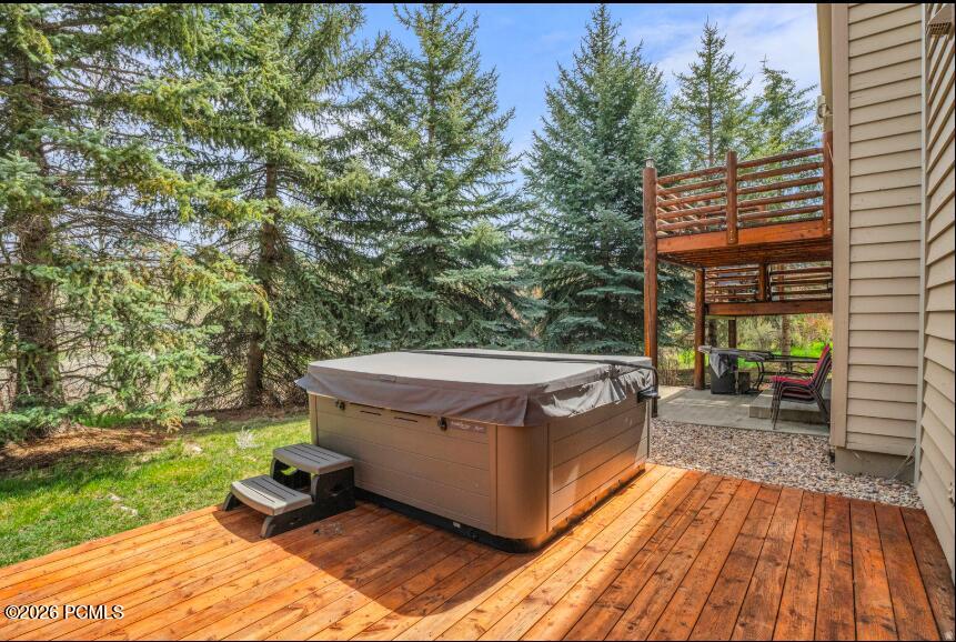 7496 Brook Hollow Loop Road