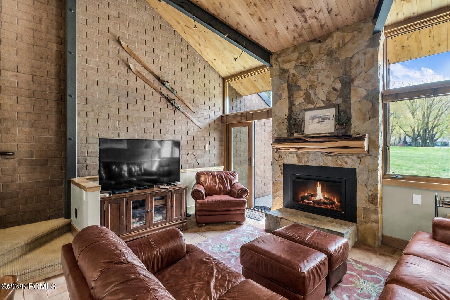 1695 Captain Molly Drive