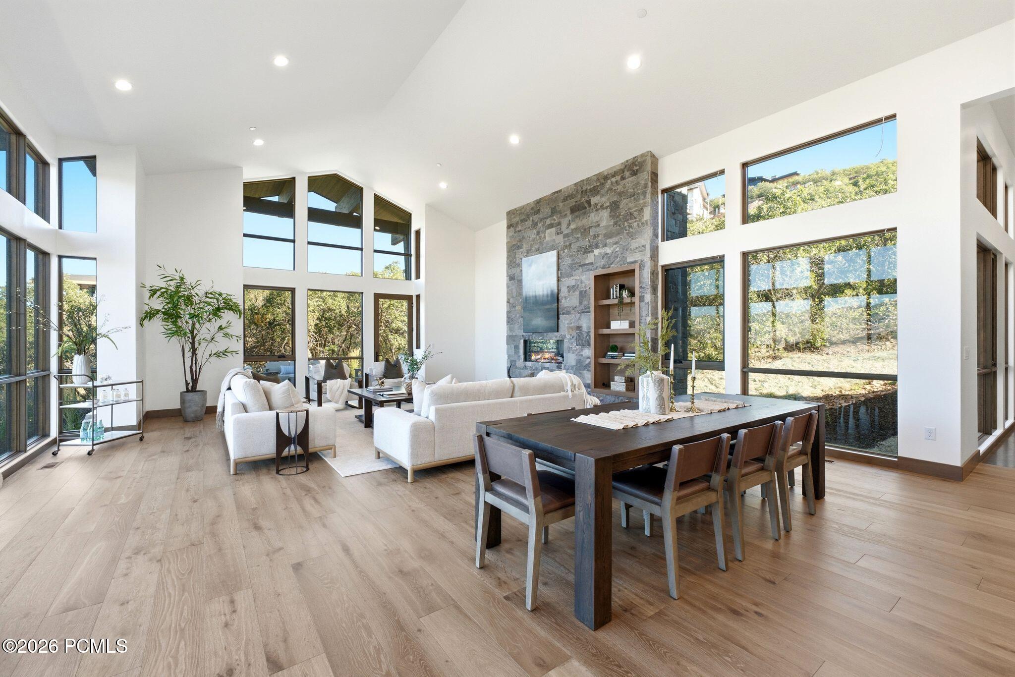 11004 N Wrangler Circle