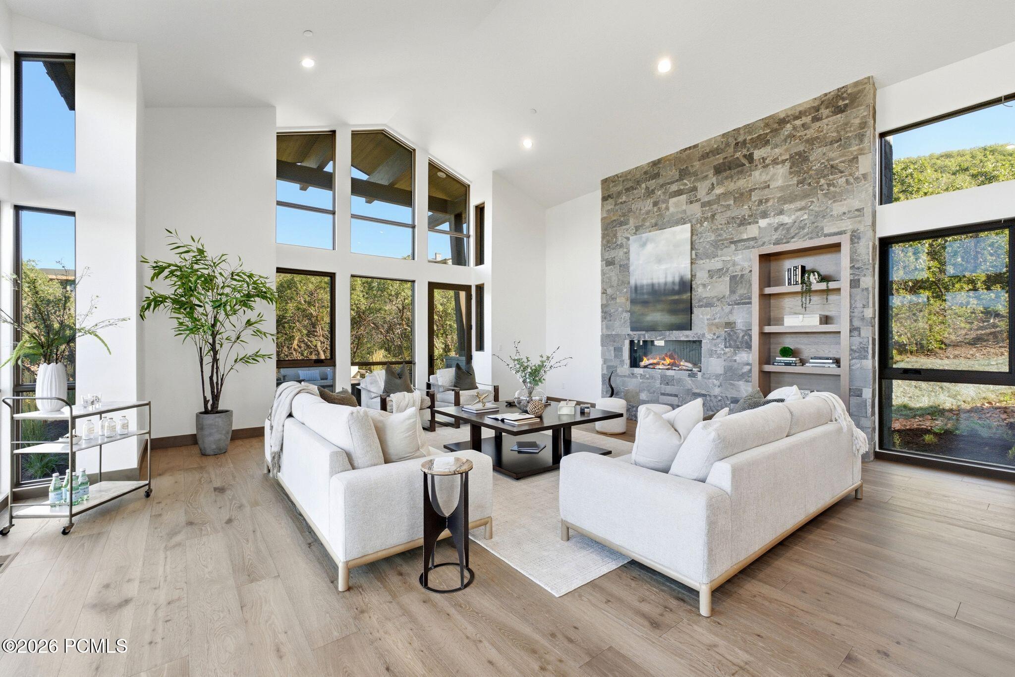 11004 N Wrangler Circle