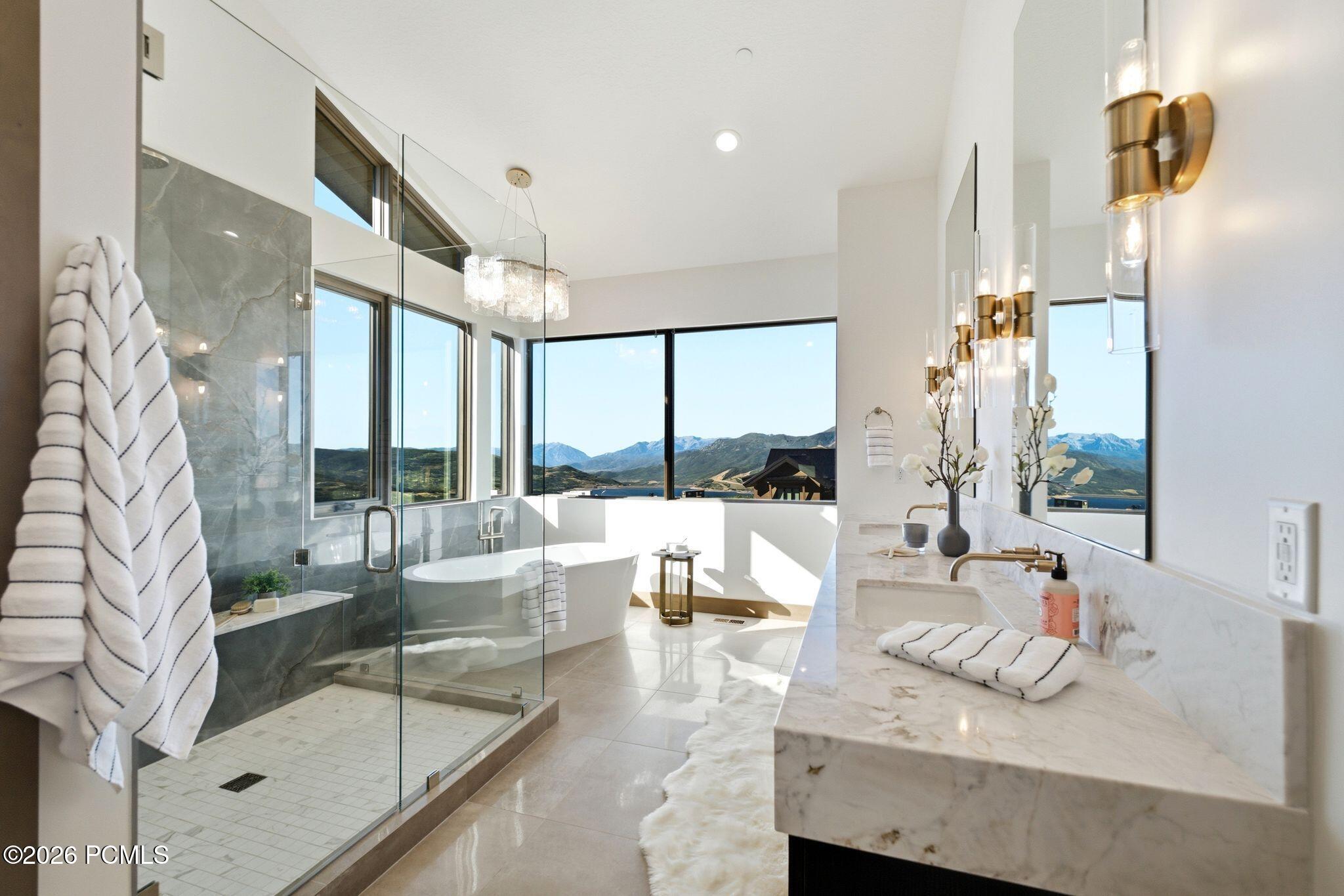 11004 N Wrangler Circle