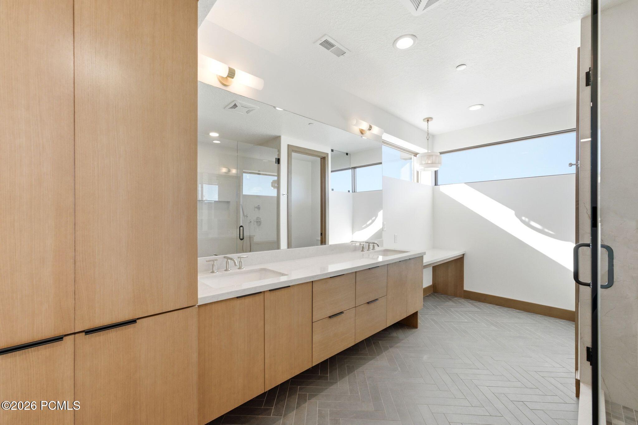 11004 N Wrangler Circle
