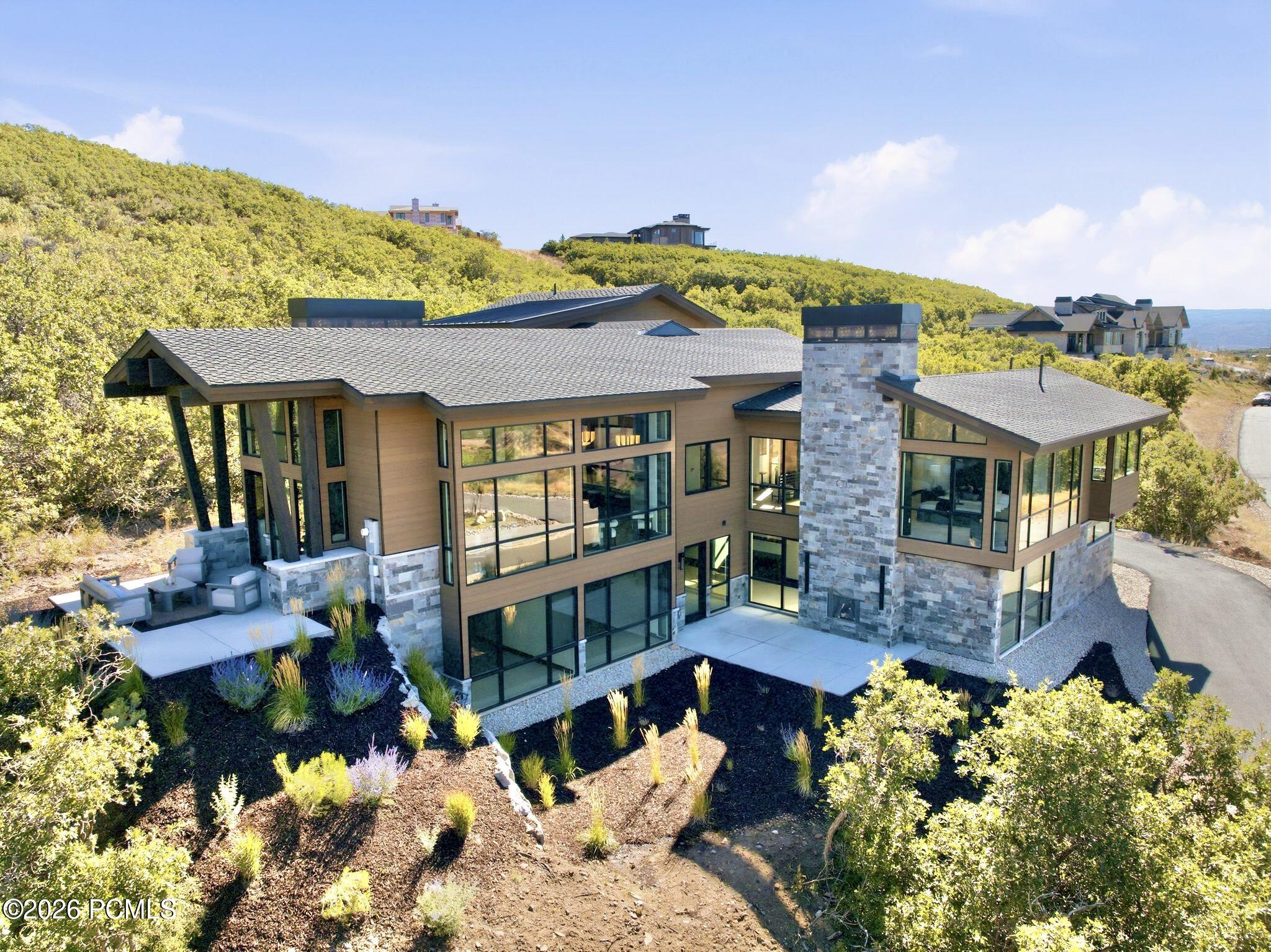 11004 N Wrangler Circle