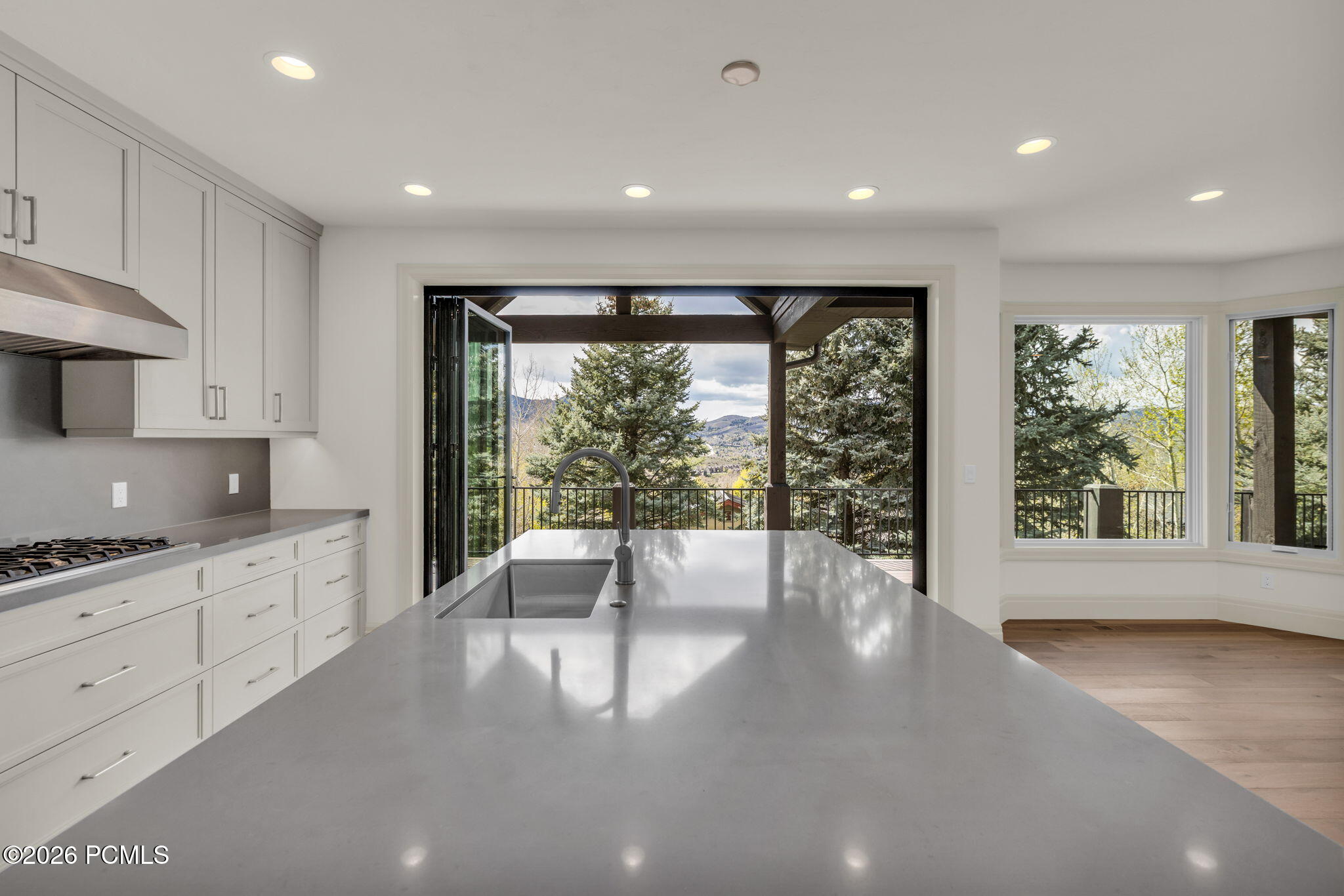 8905 Daybreaker Dr