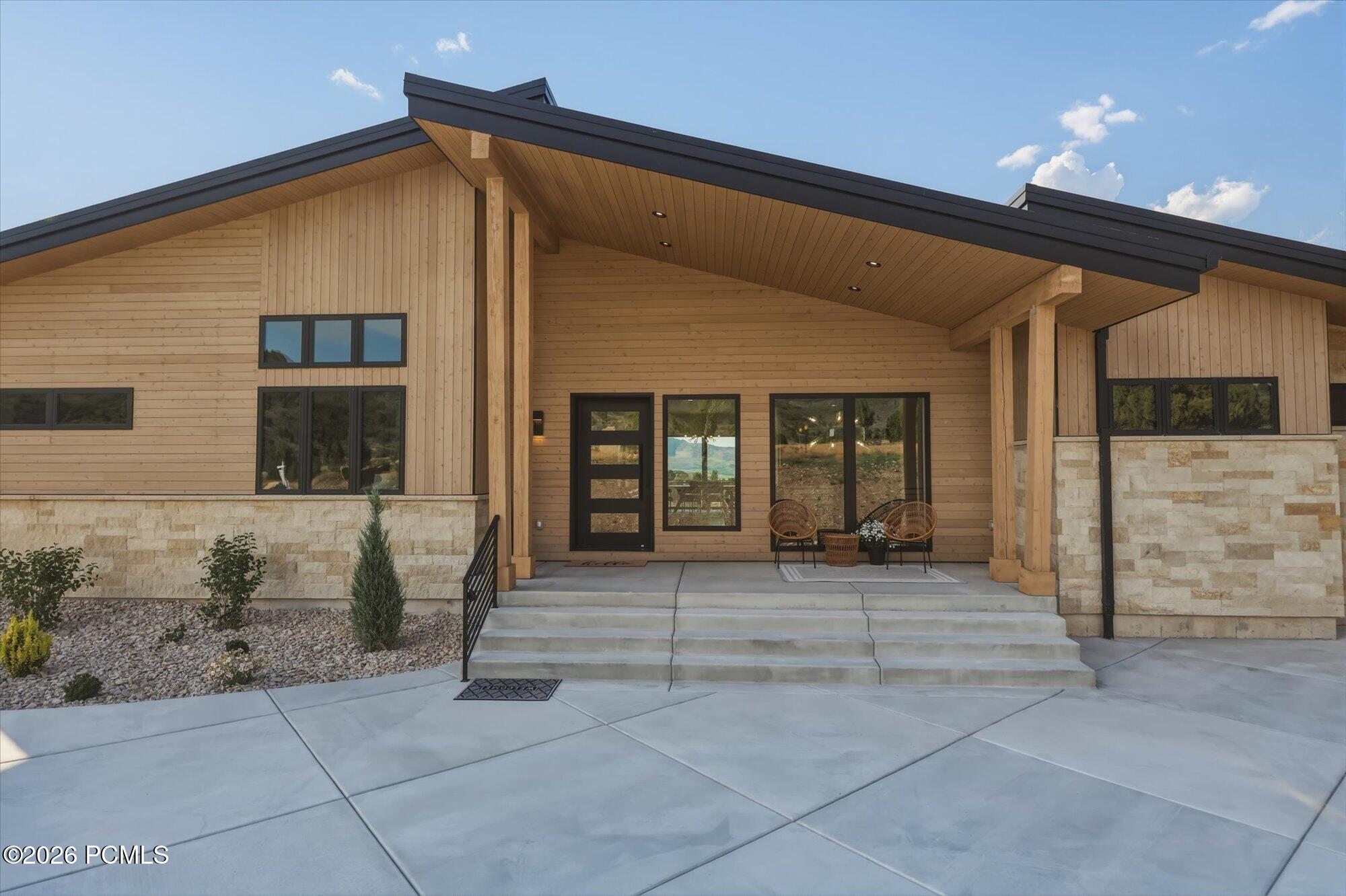 1092 Trail Ridge Drive