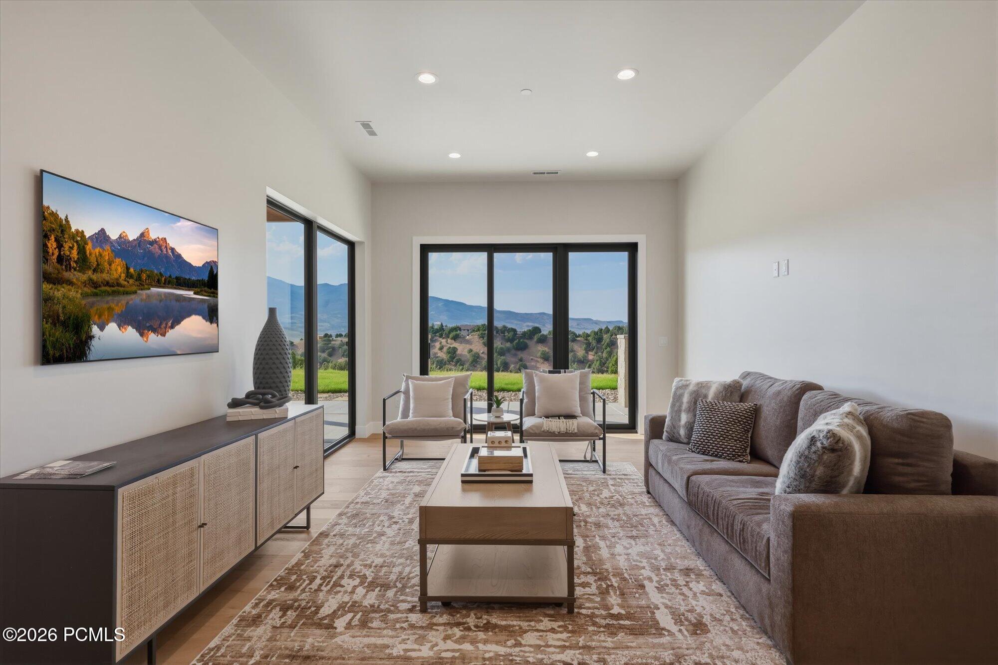 1092 Trail Ridge Drive