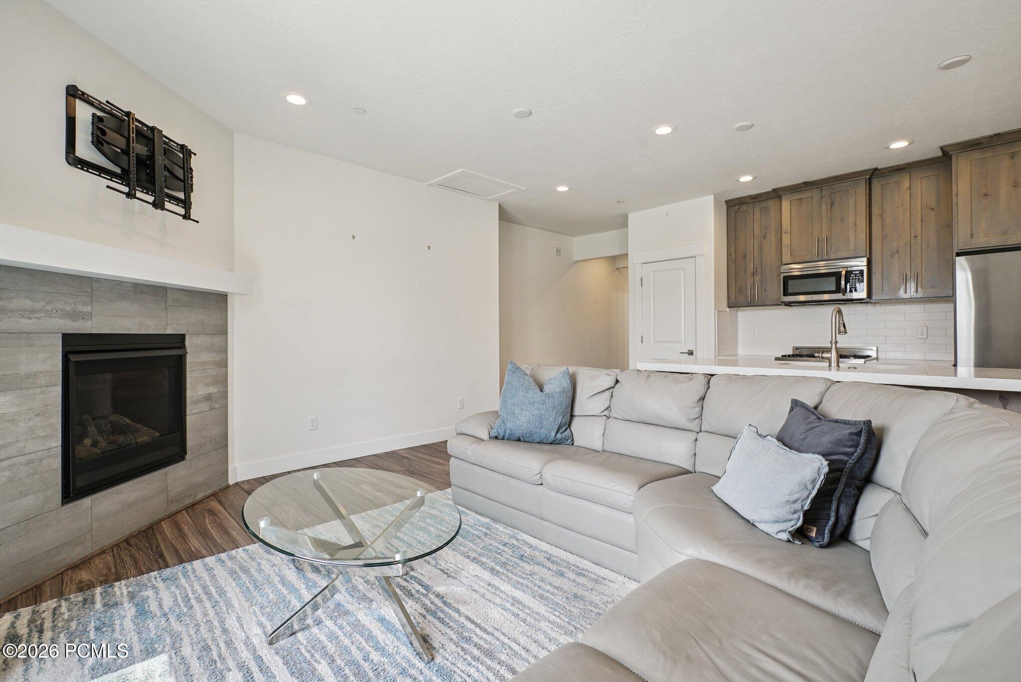 3041 W Cedar Drive