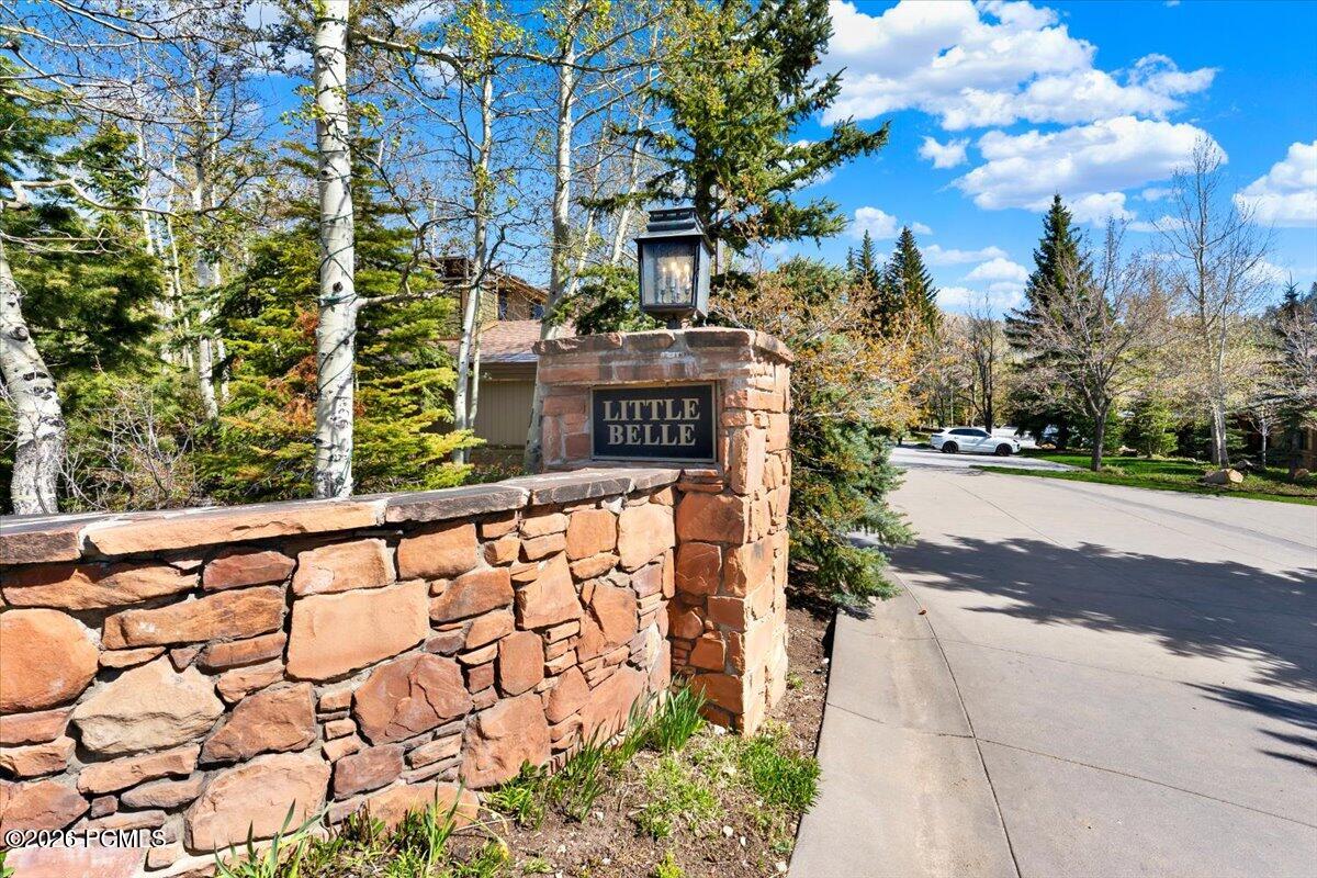 7260 Little Belle Court