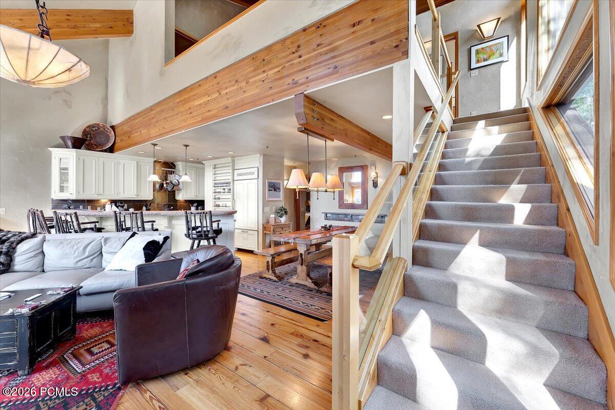 7260 Little Belle Court