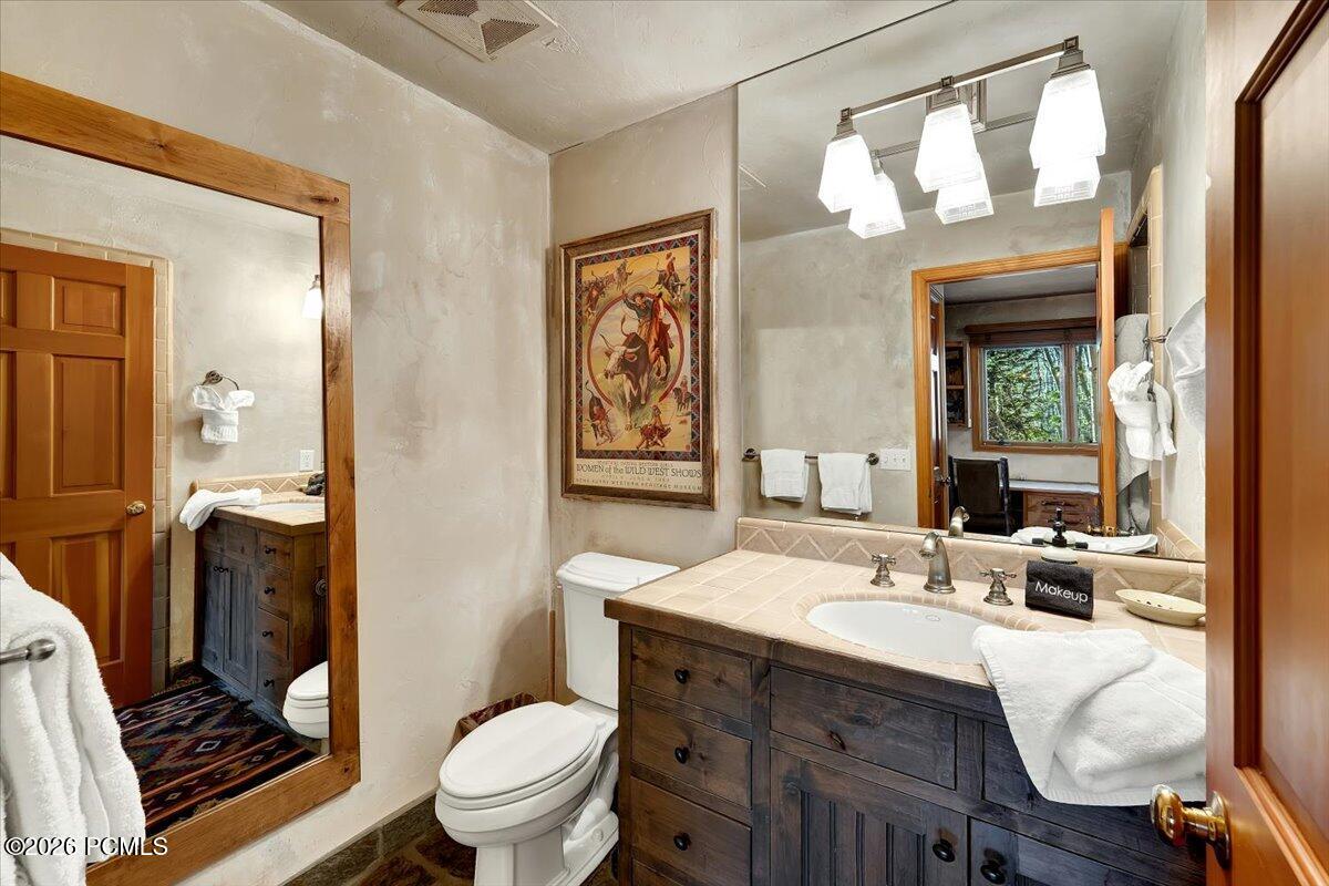 7260 Little Belle Court
