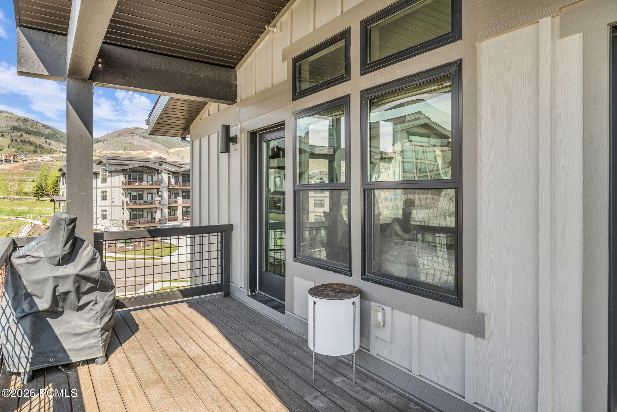 1121 W Helling Cir 302