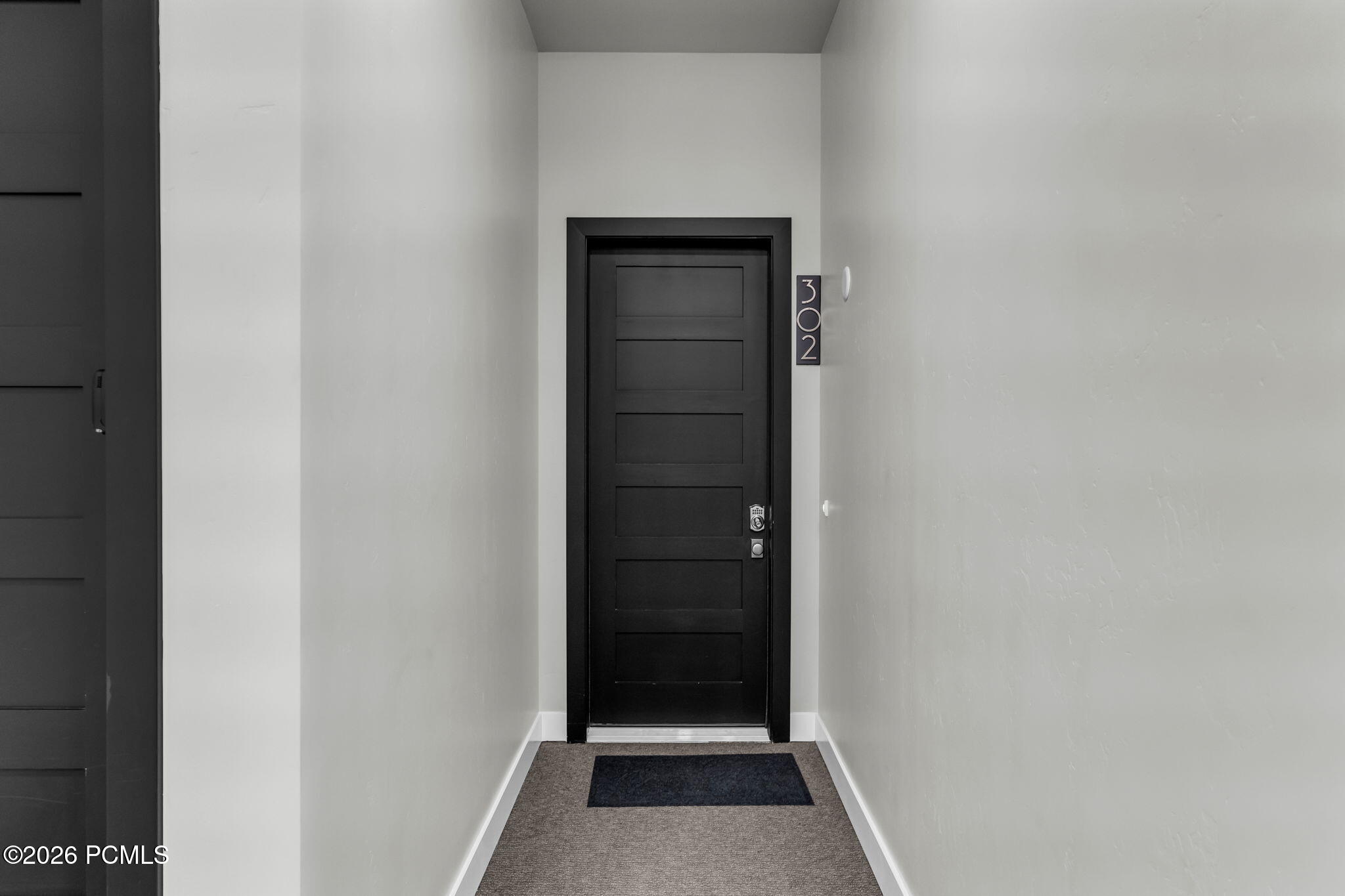 1121 W Helling Cir 302