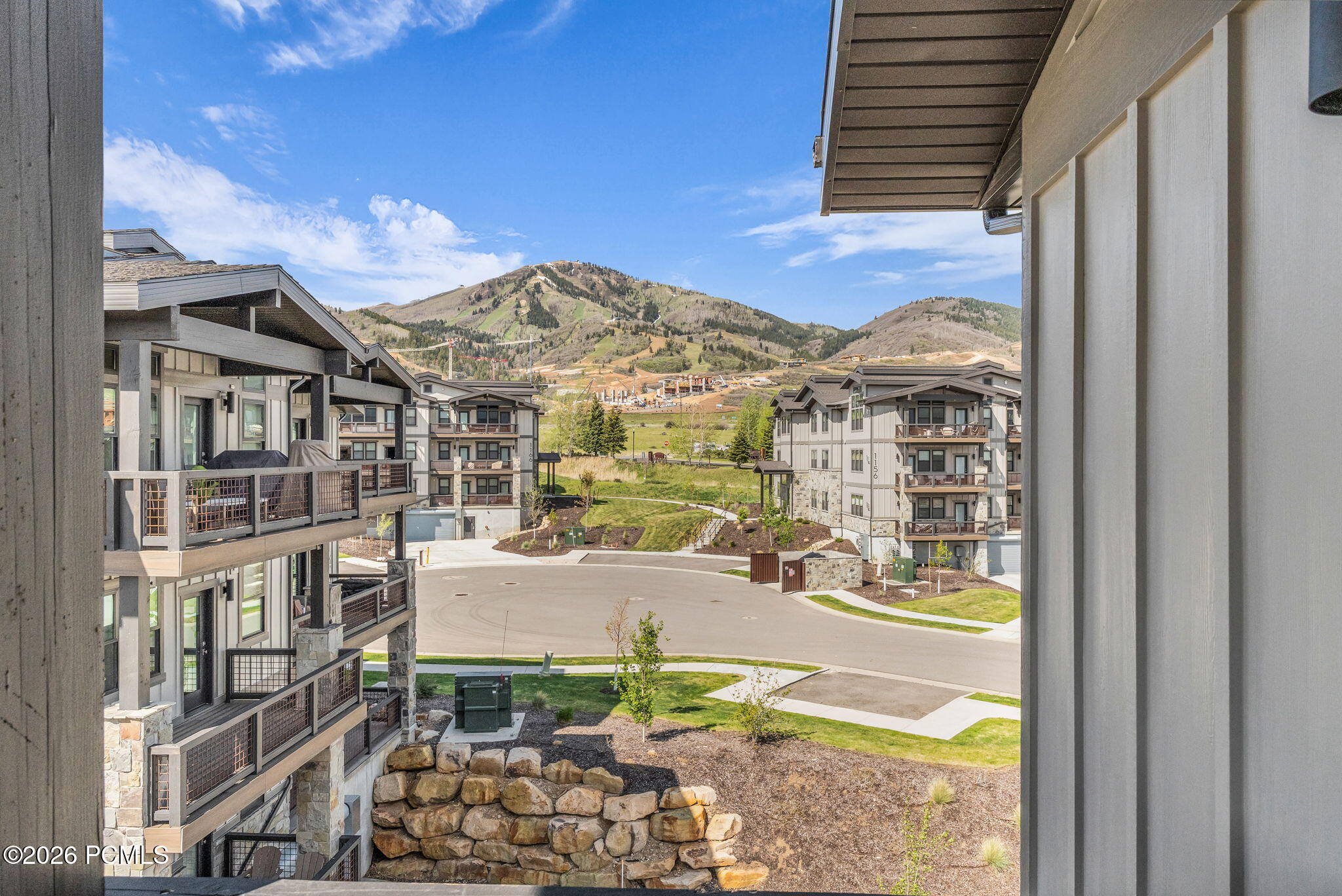 1121 W Helling Cir 302