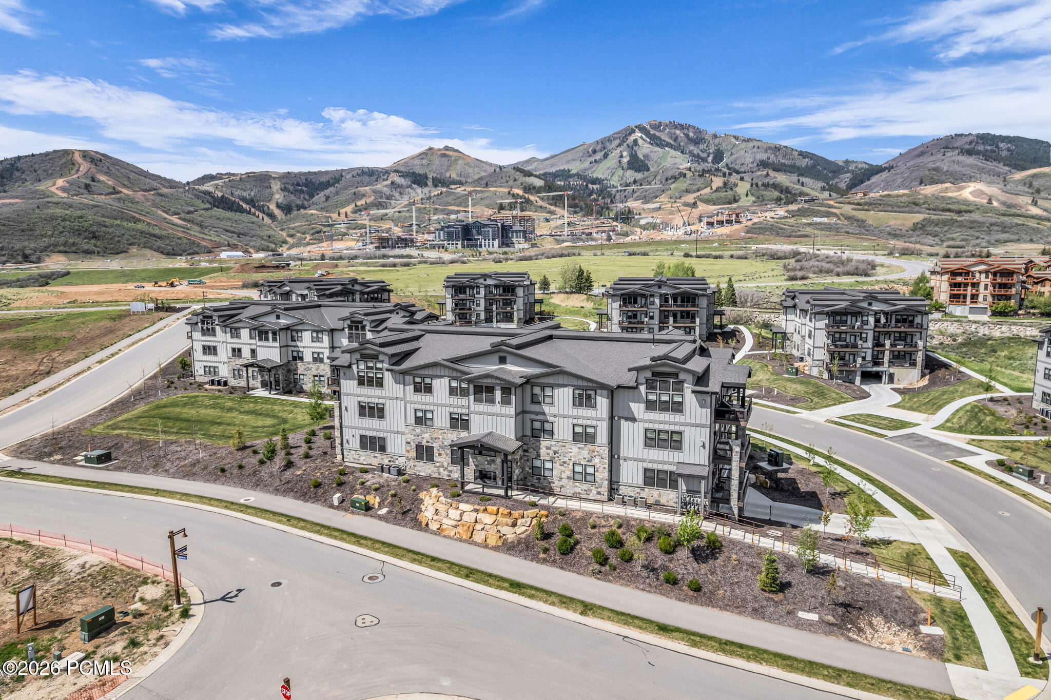 1121 W Helling Cir 302