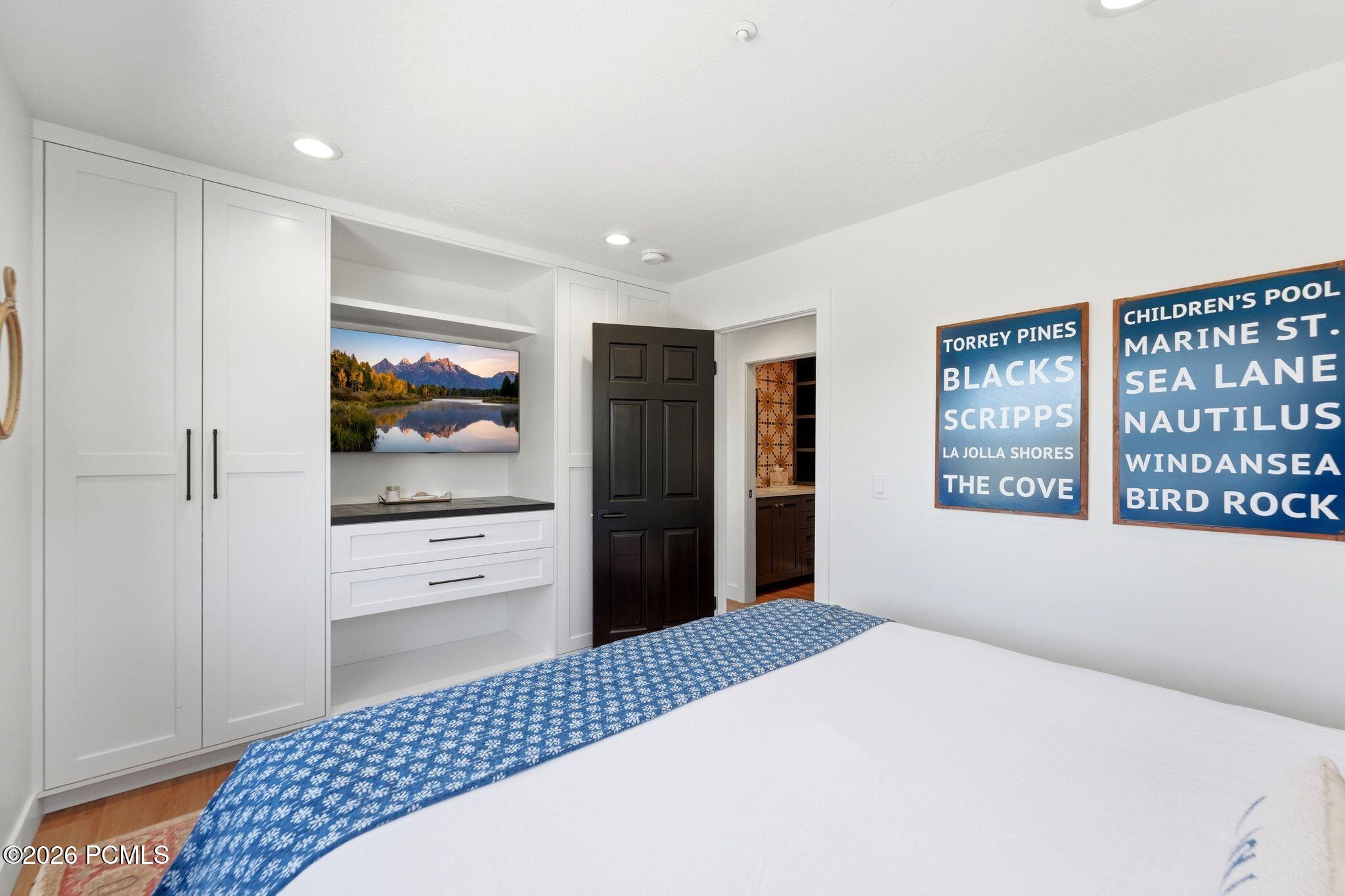 2236 Jupiter View Drive 19