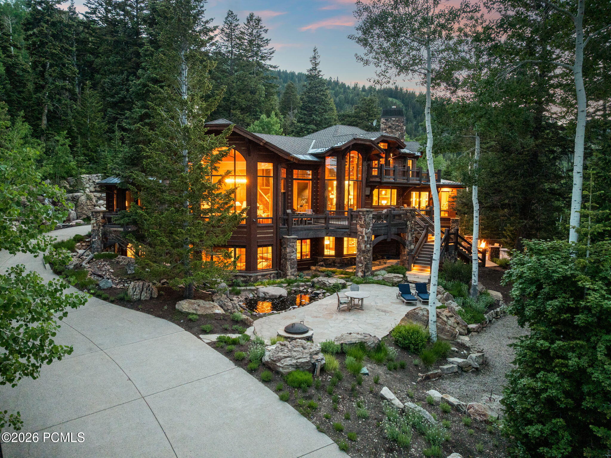 22 White Pine Canyon Rd