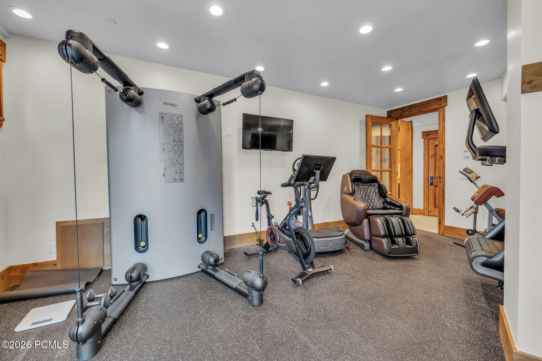 22 White Pine Canyon Rd