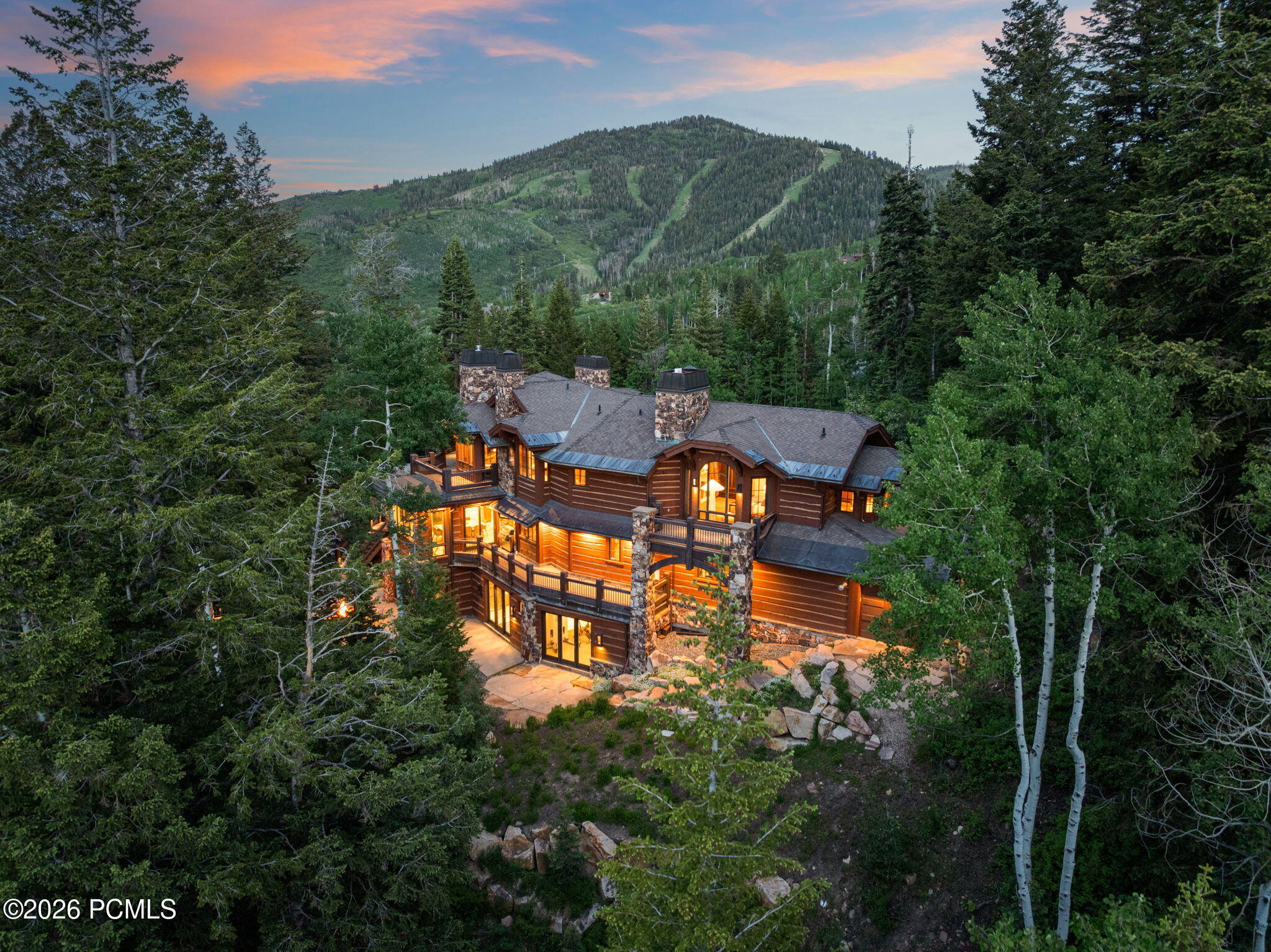 22 White Pine Canyon Rd