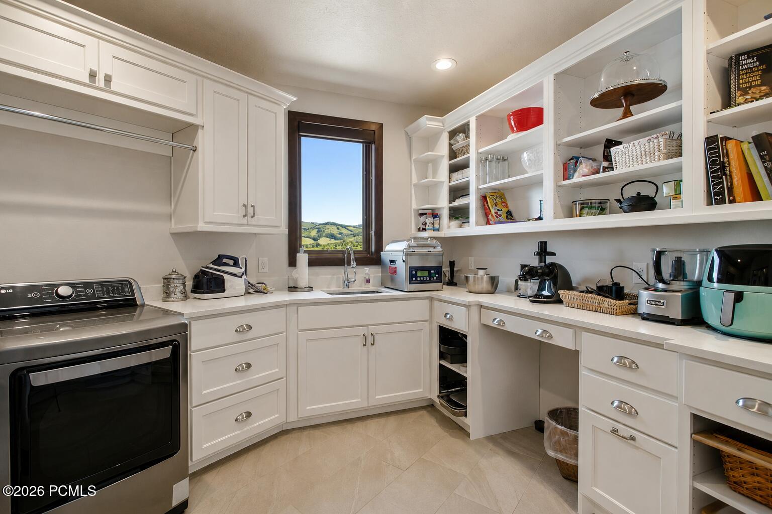11080 N Lariat Ct