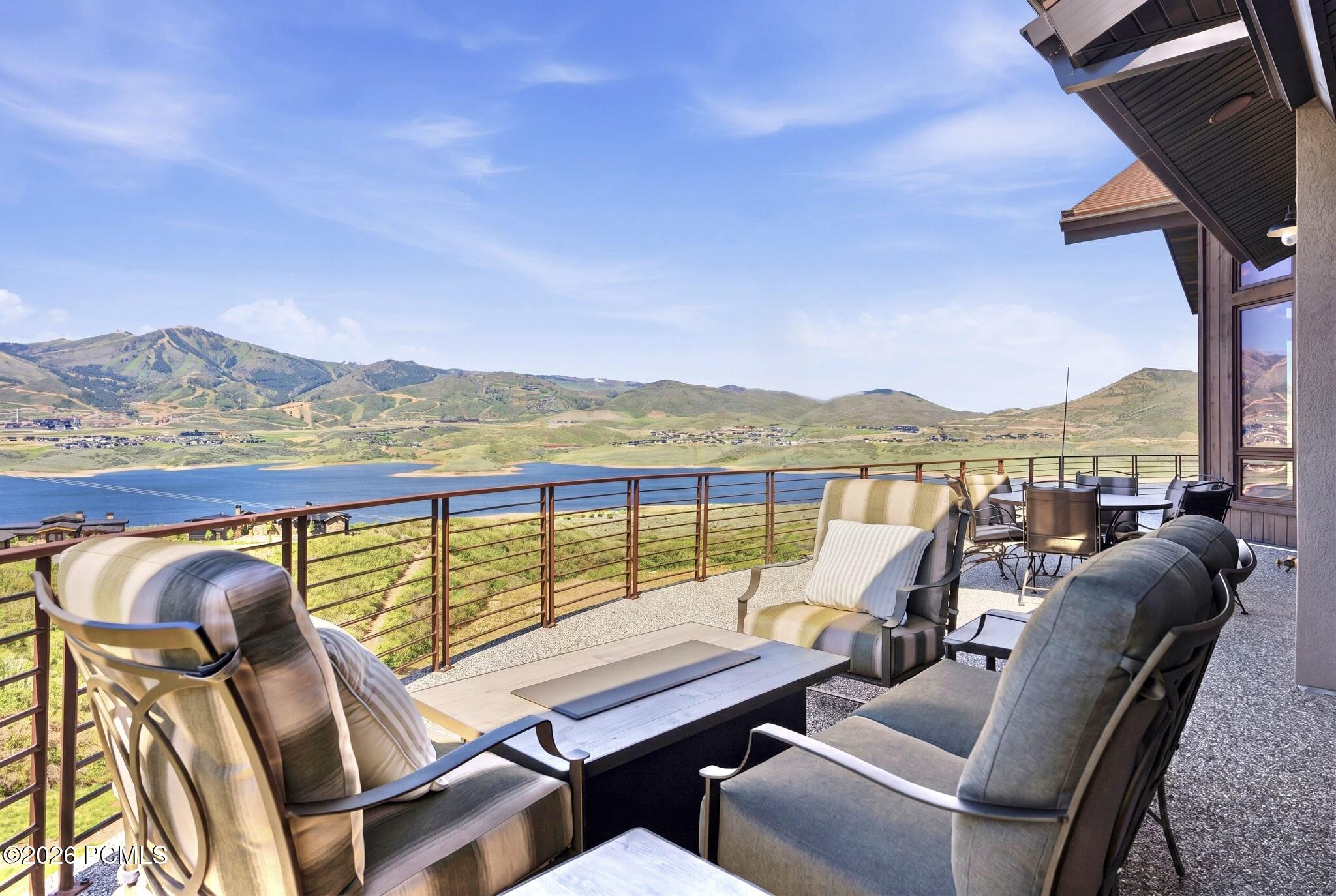 11080 N Lariat Ct