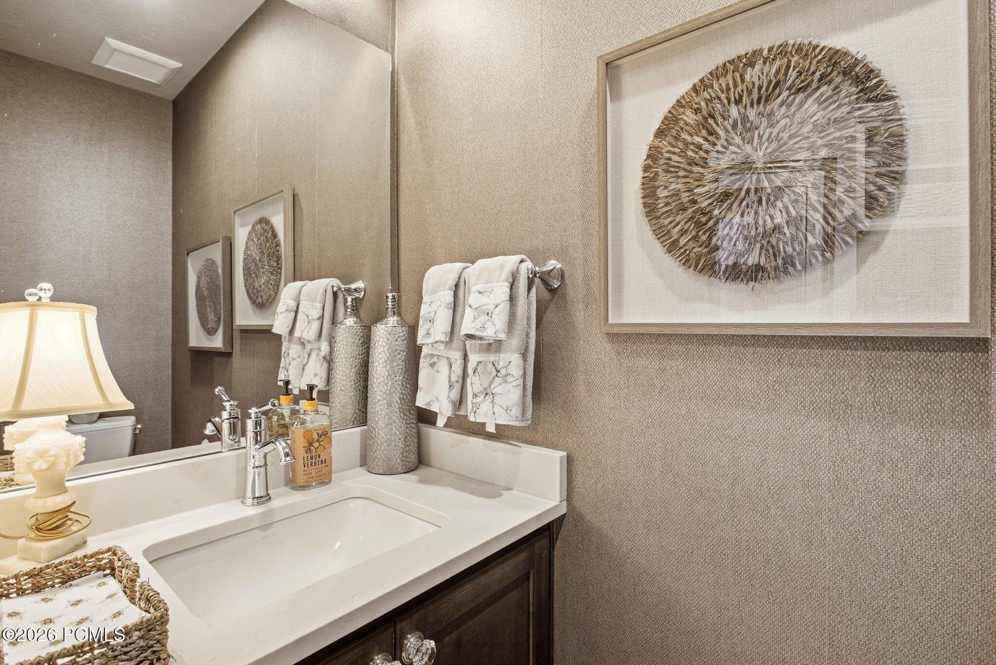 11080 N Lariat Ct