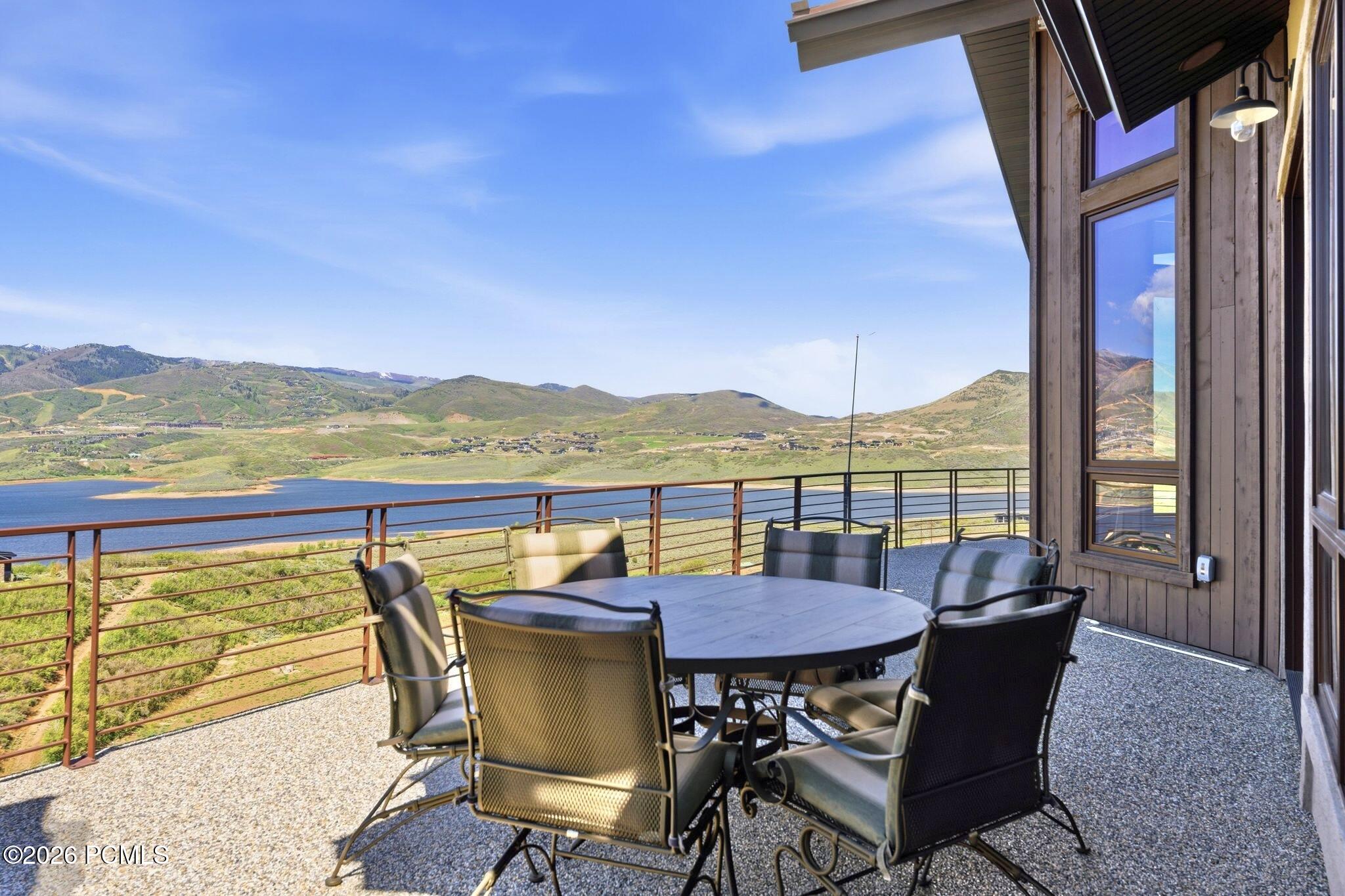 11080 N Lariat Ct