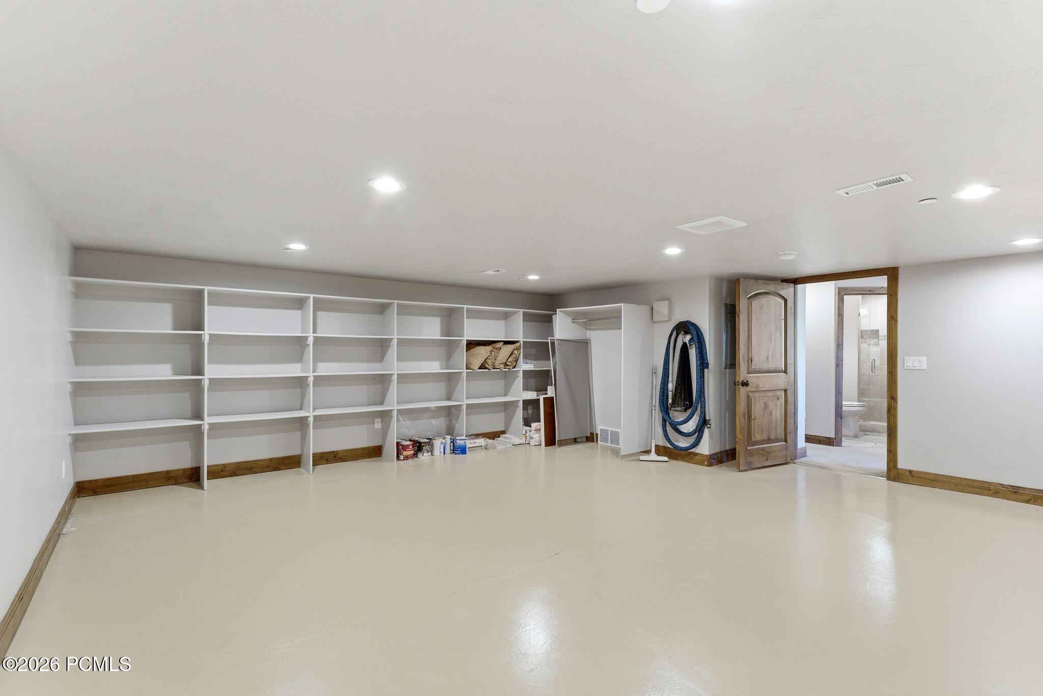 3286 Lower Saddleback Road