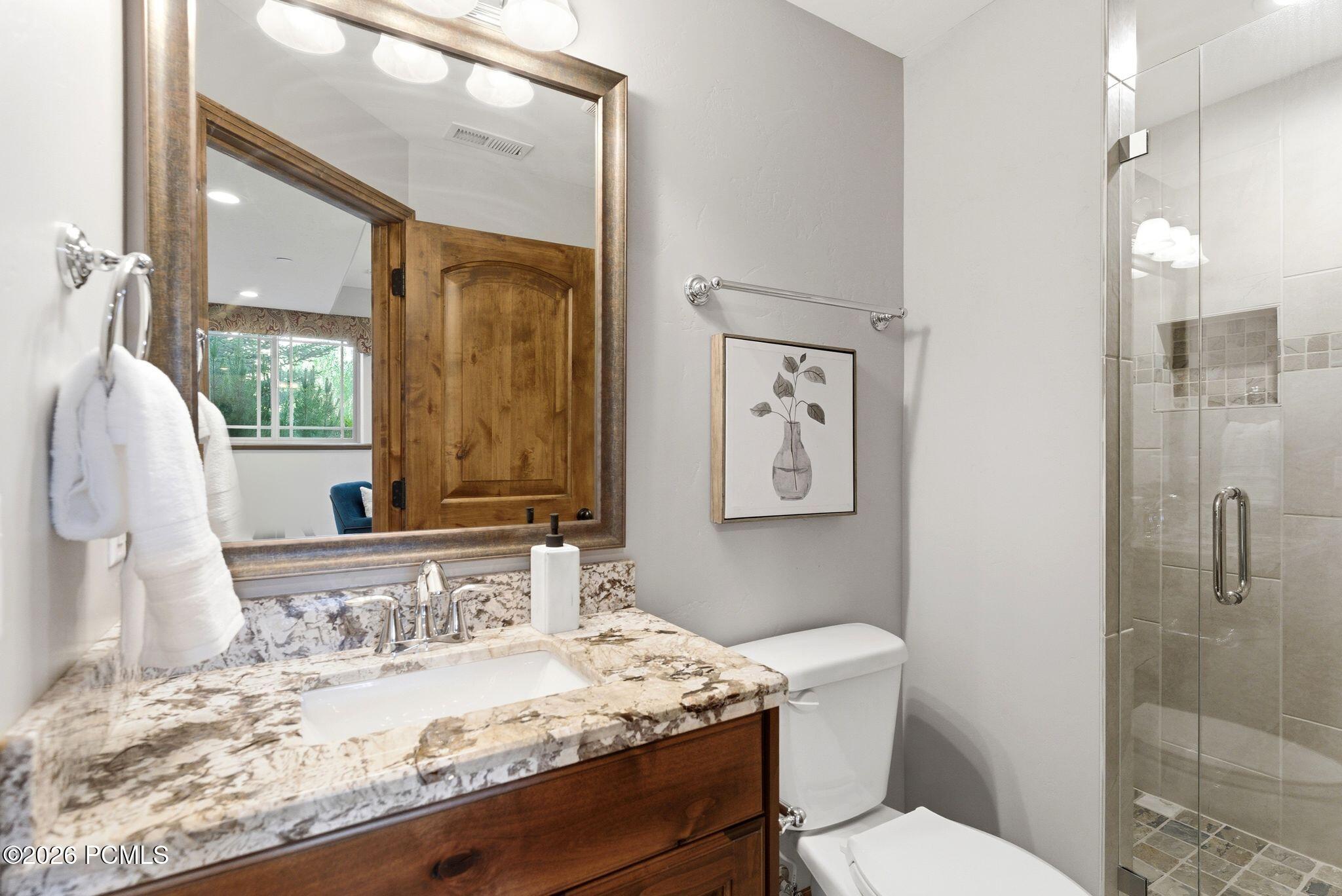 3286 Lower Saddleback Road