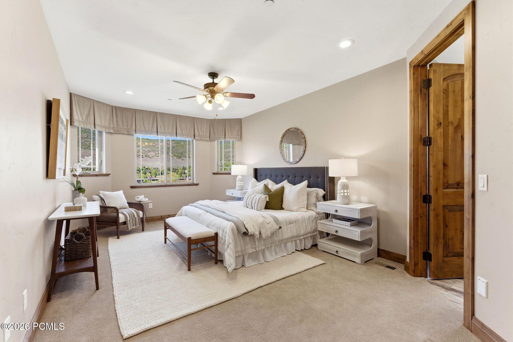 3286 Lower Saddleback Road