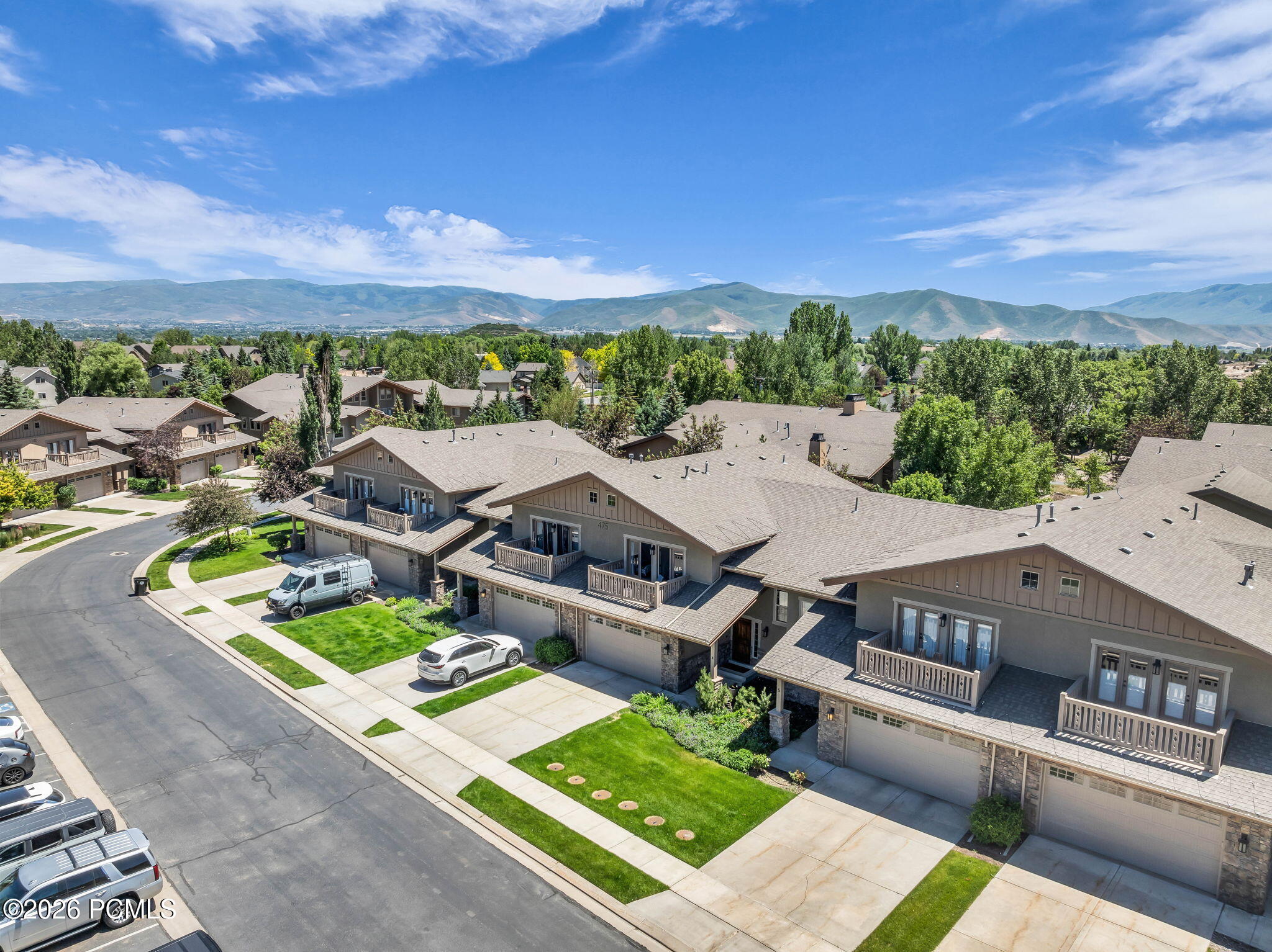 475 W 1150 North 4