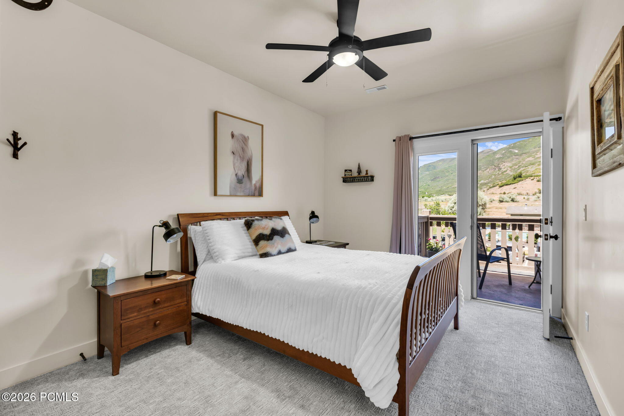 475 W 1150 North 4