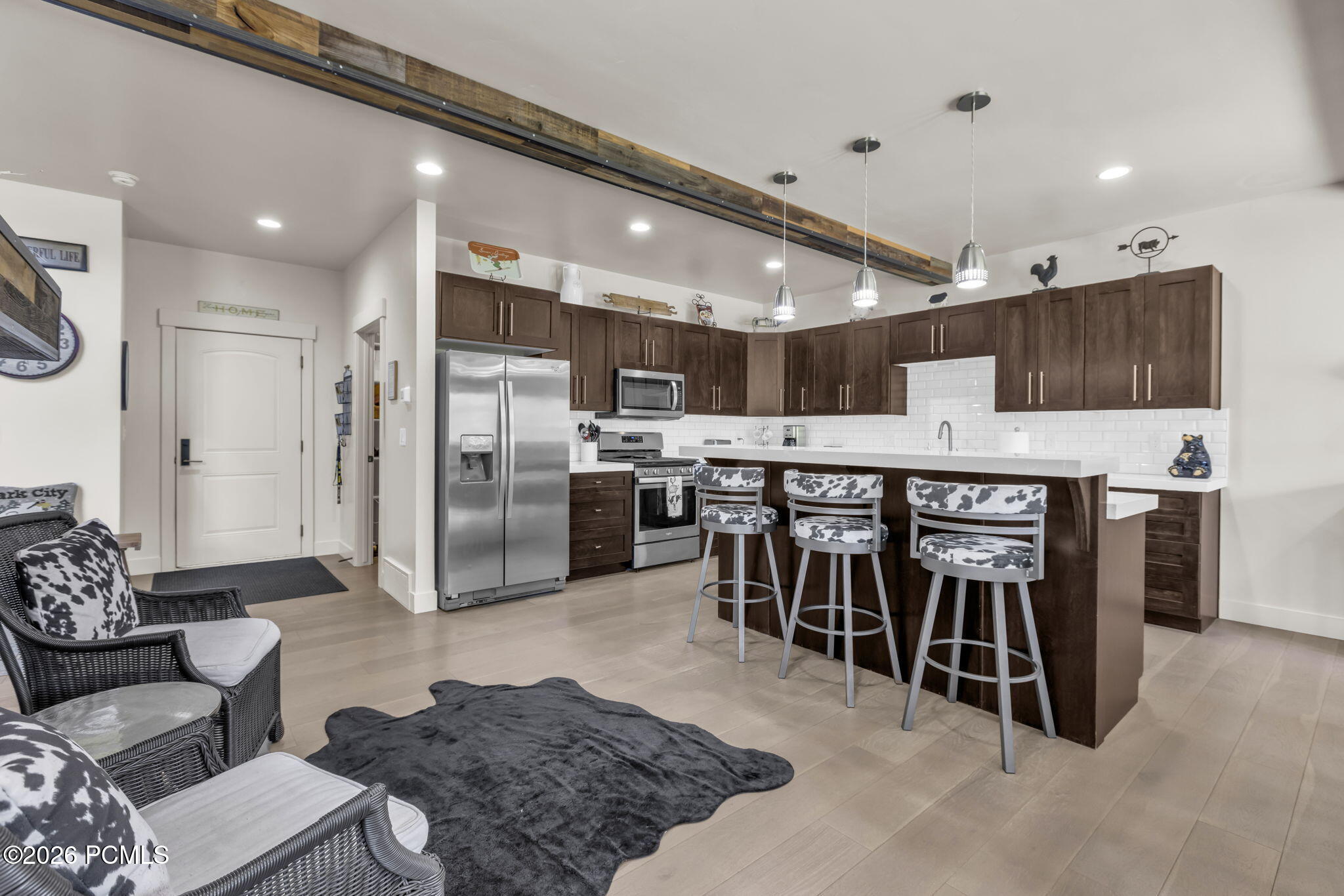 475 W 1150 North 4