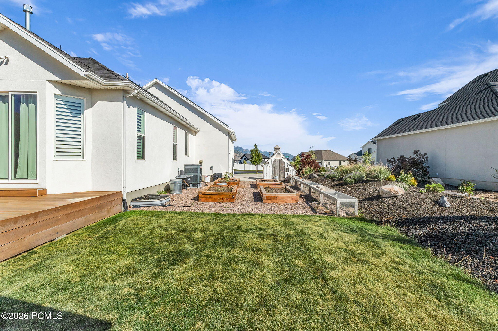 12517 N Minots Ledge Dr