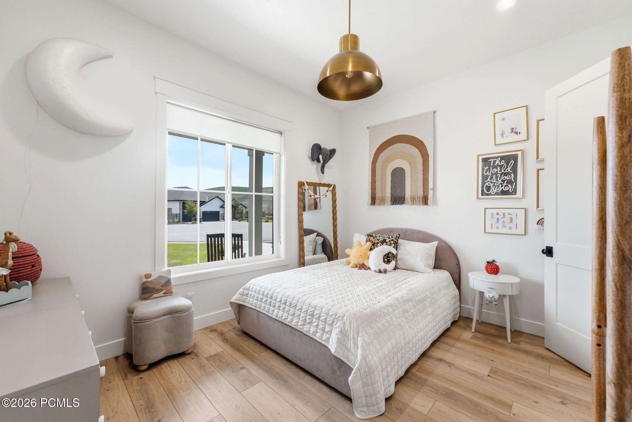 858 Crabapple Court