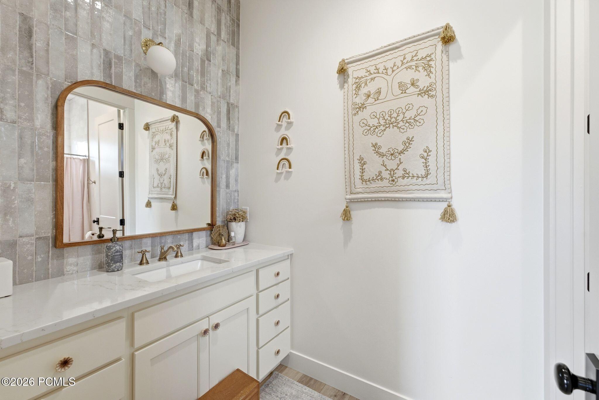 858 Crabapple Court