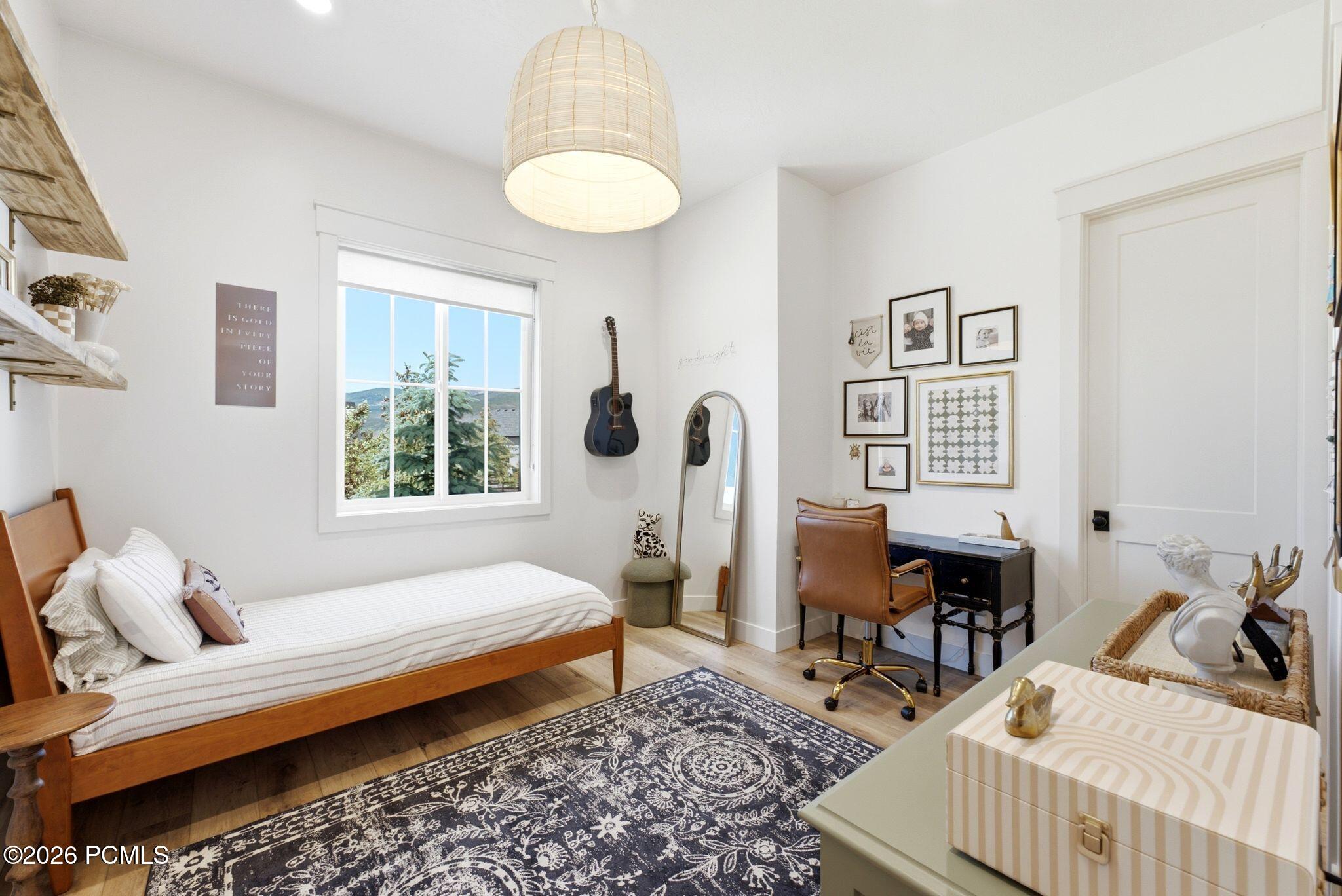 858 Crabapple Court