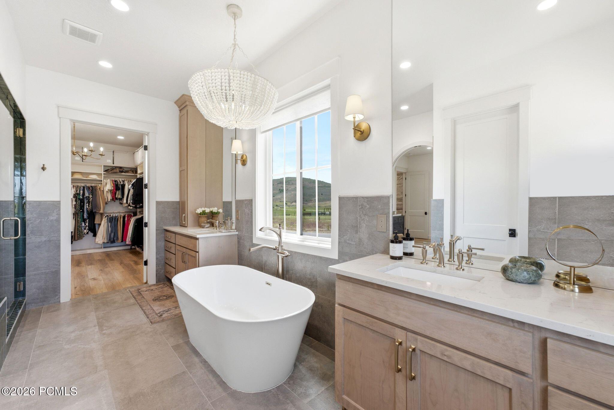 858 Crabapple Court