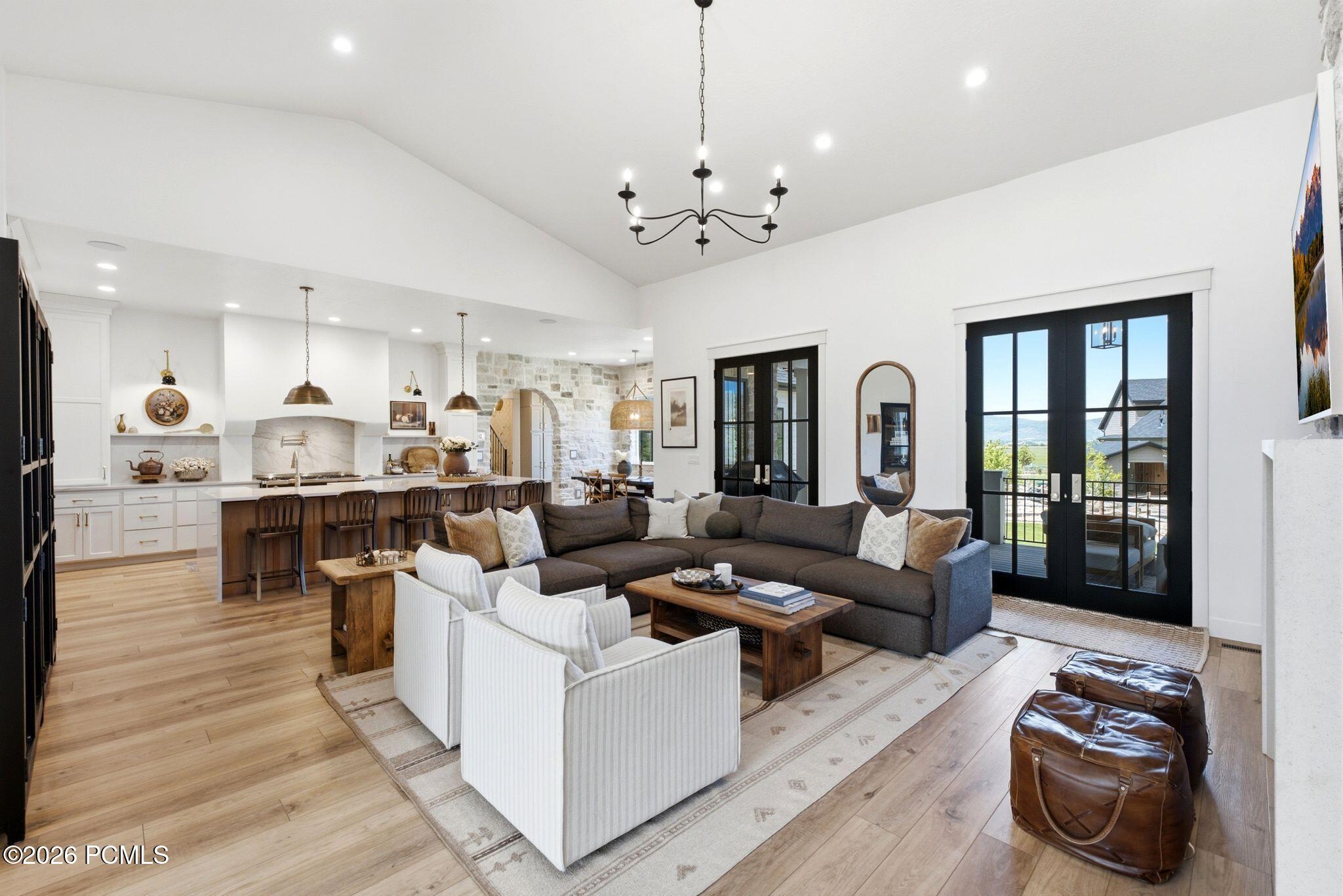 858 Crabapple Court