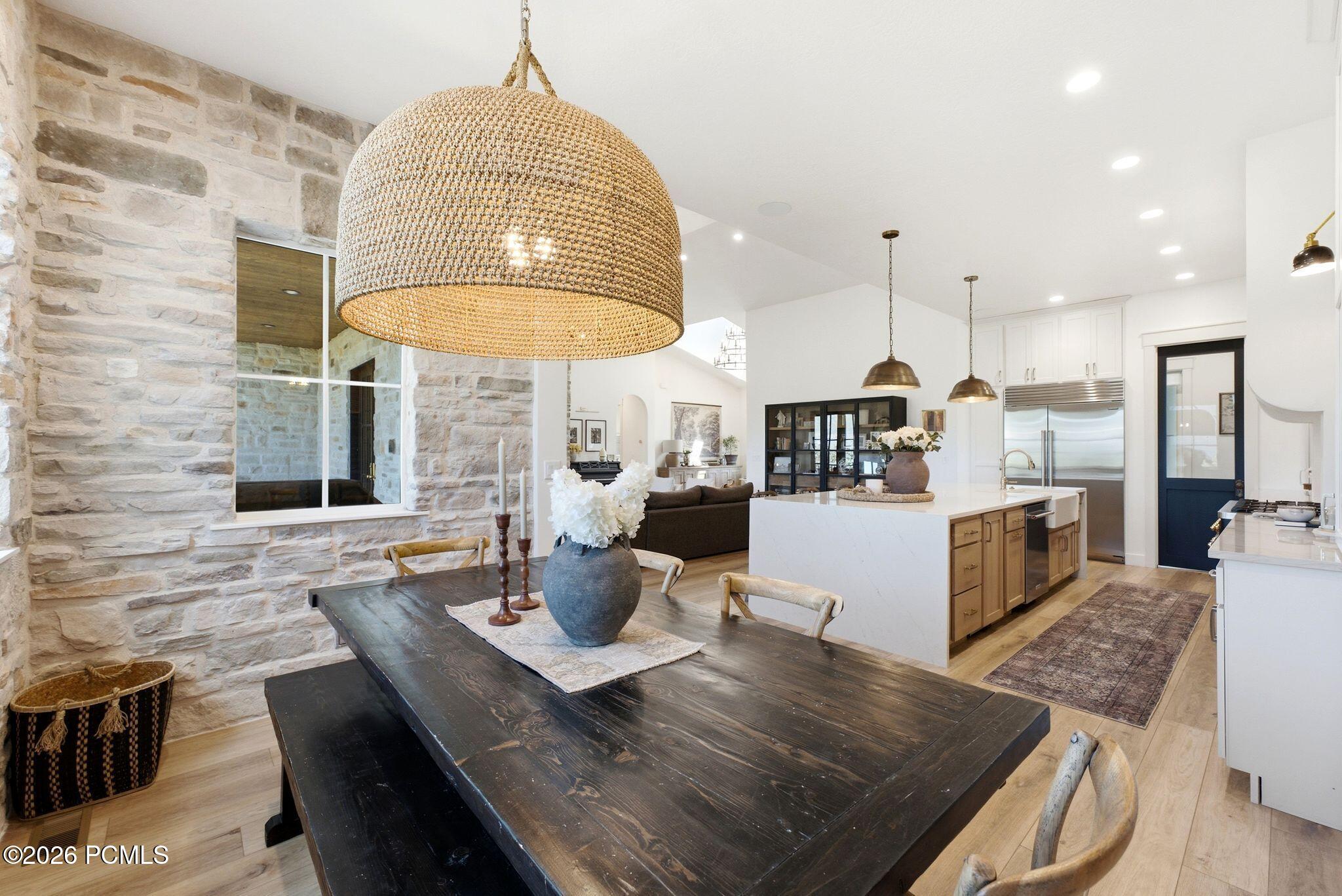 858 Crabapple Court