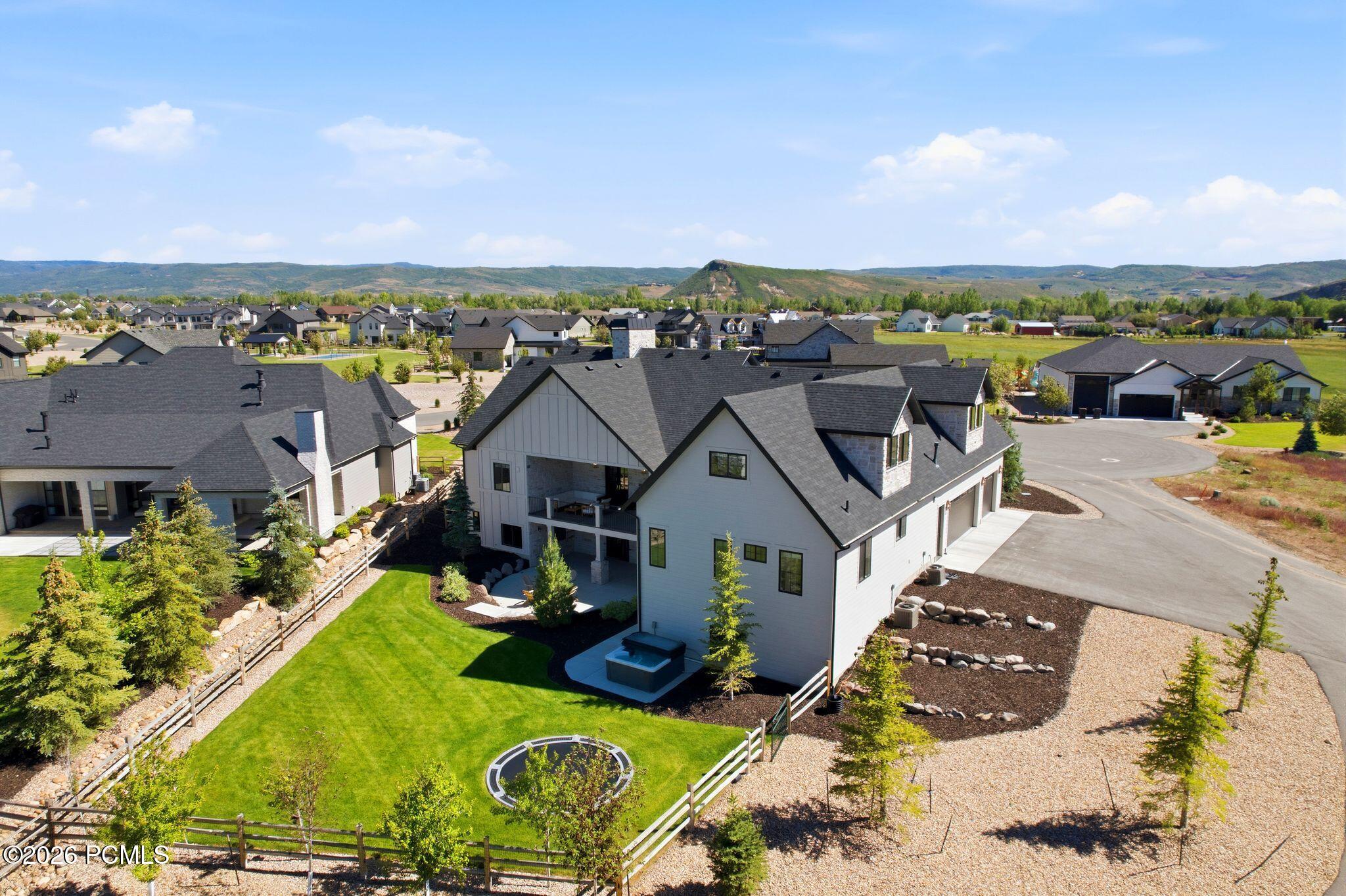 858 Crabapple Court