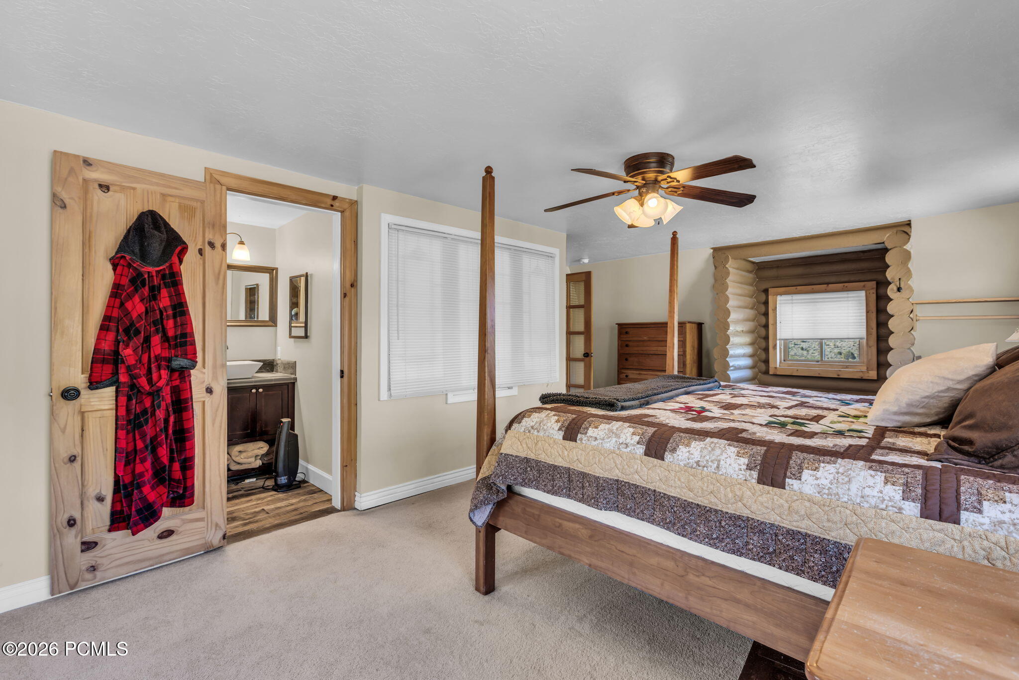 8398 N Highway 302