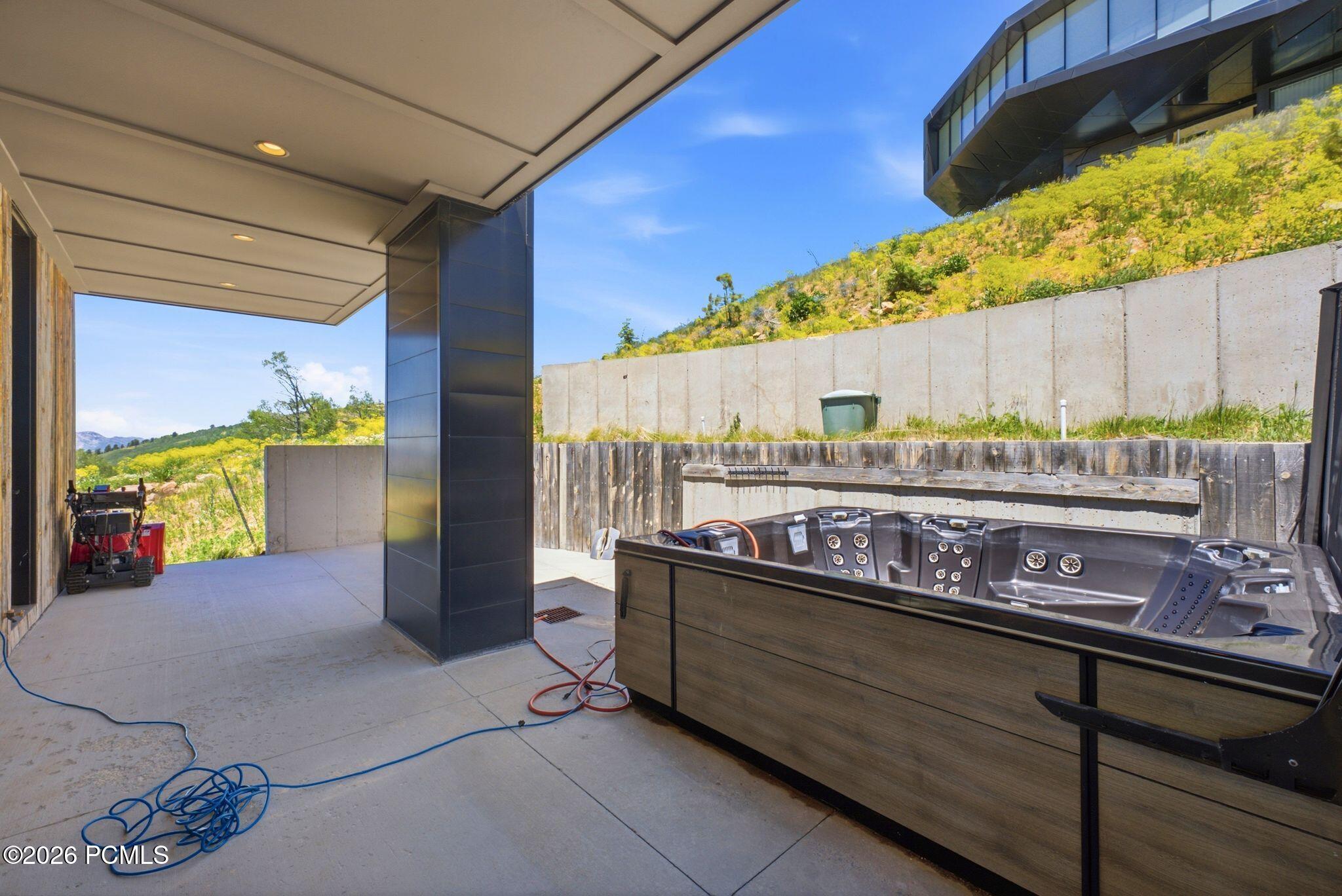 8452 E Spring Park Road